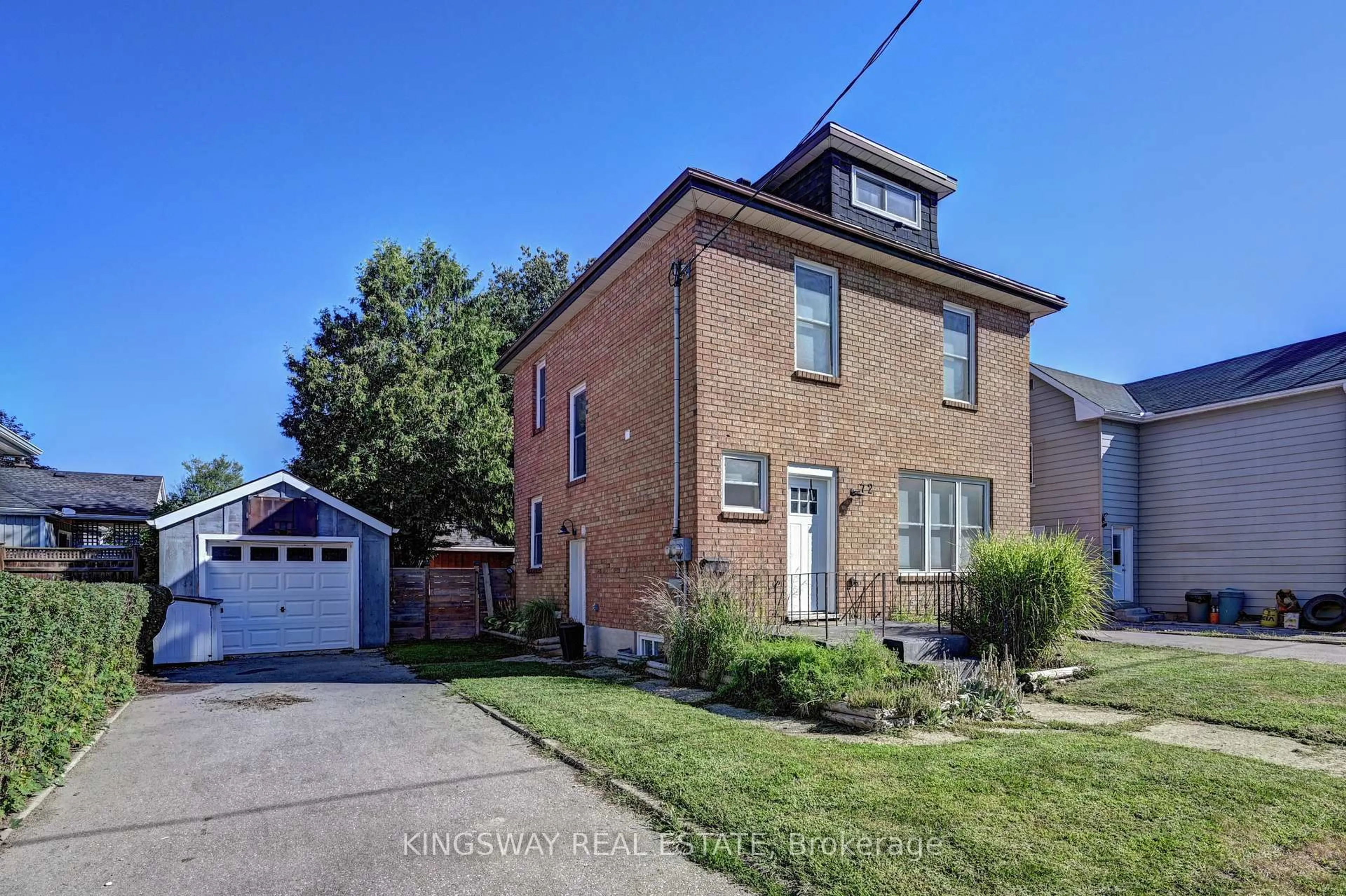 Home with brick exterior material, street for 72 Birch St, Cambridge Ontario N1R 2M8
