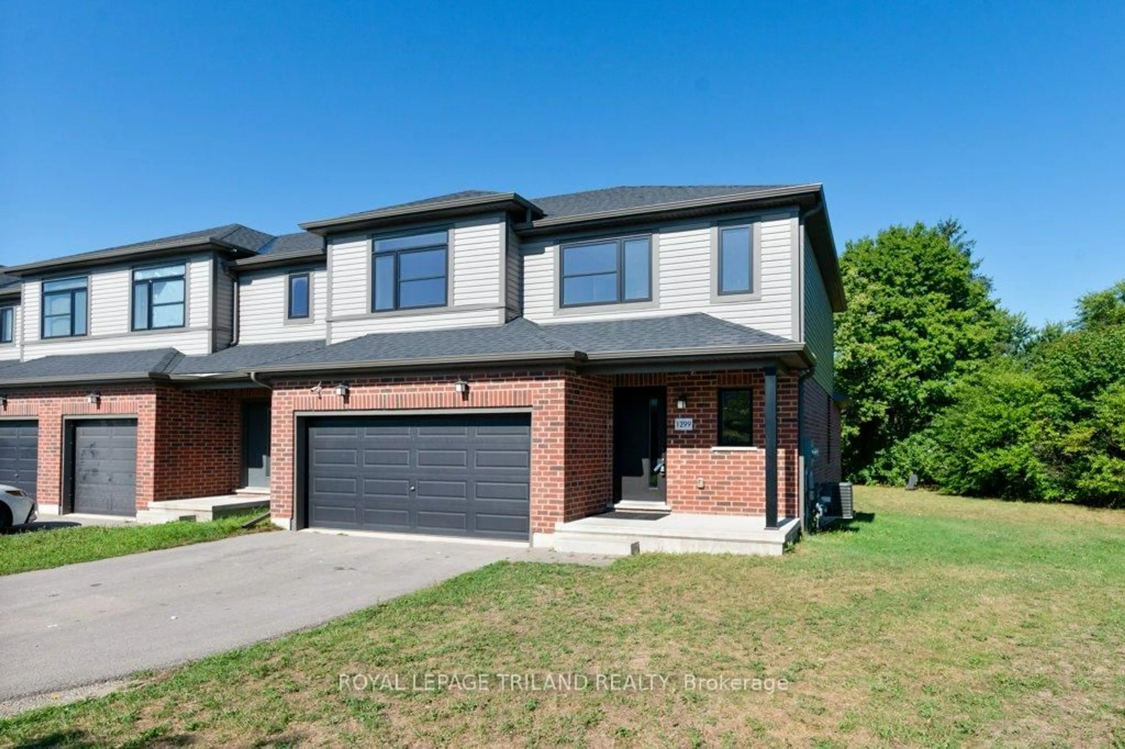 Home with brick exterior material, street for 1299 Michael Circ, London East Ontario N5V 2G9
