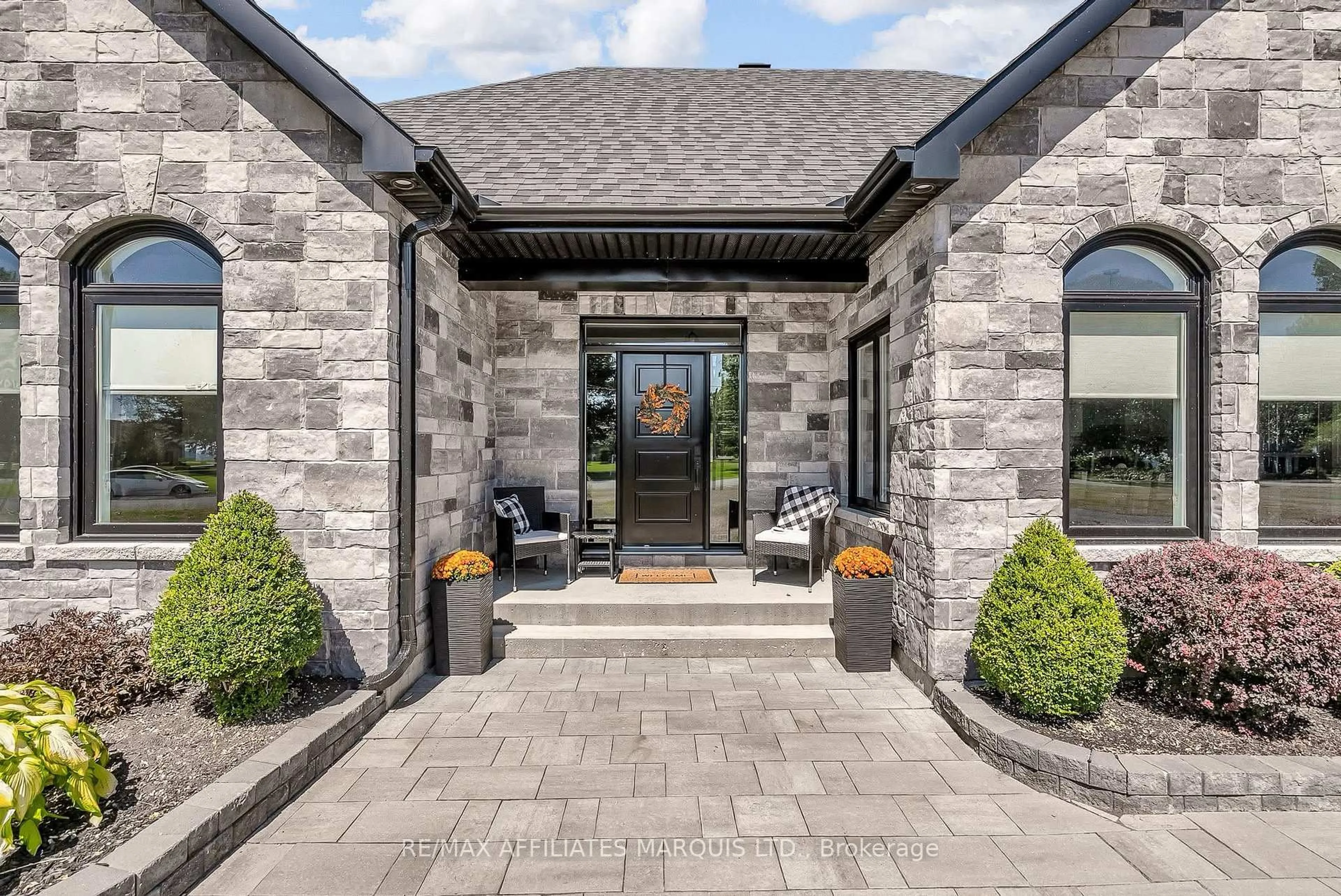 Unknown for 20531 Old Montreal Rd, South Glengarry Ontario K0C 2C0