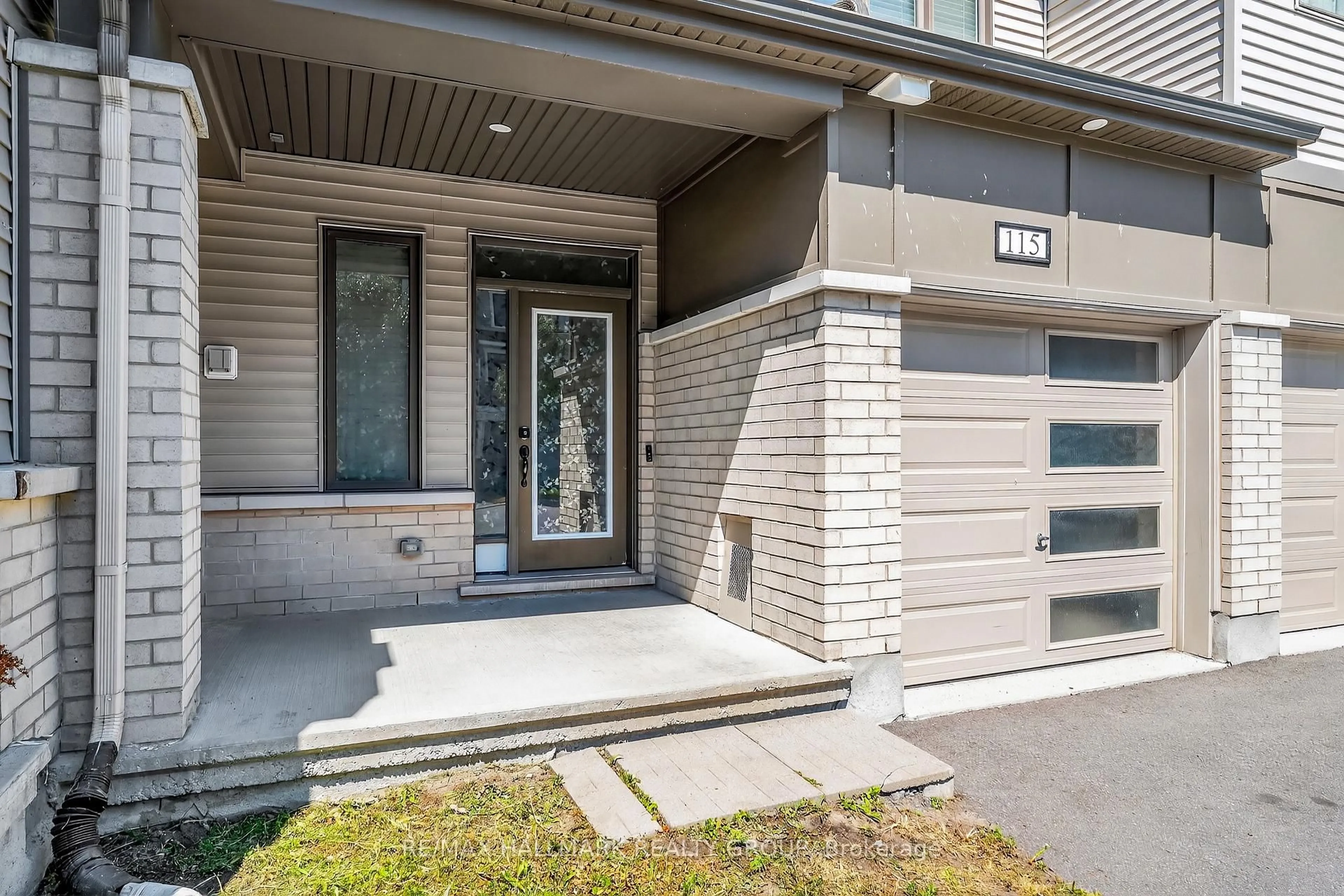 Unknown for 115 Pictou Cres, Ottawa Ontario K2V 0R2