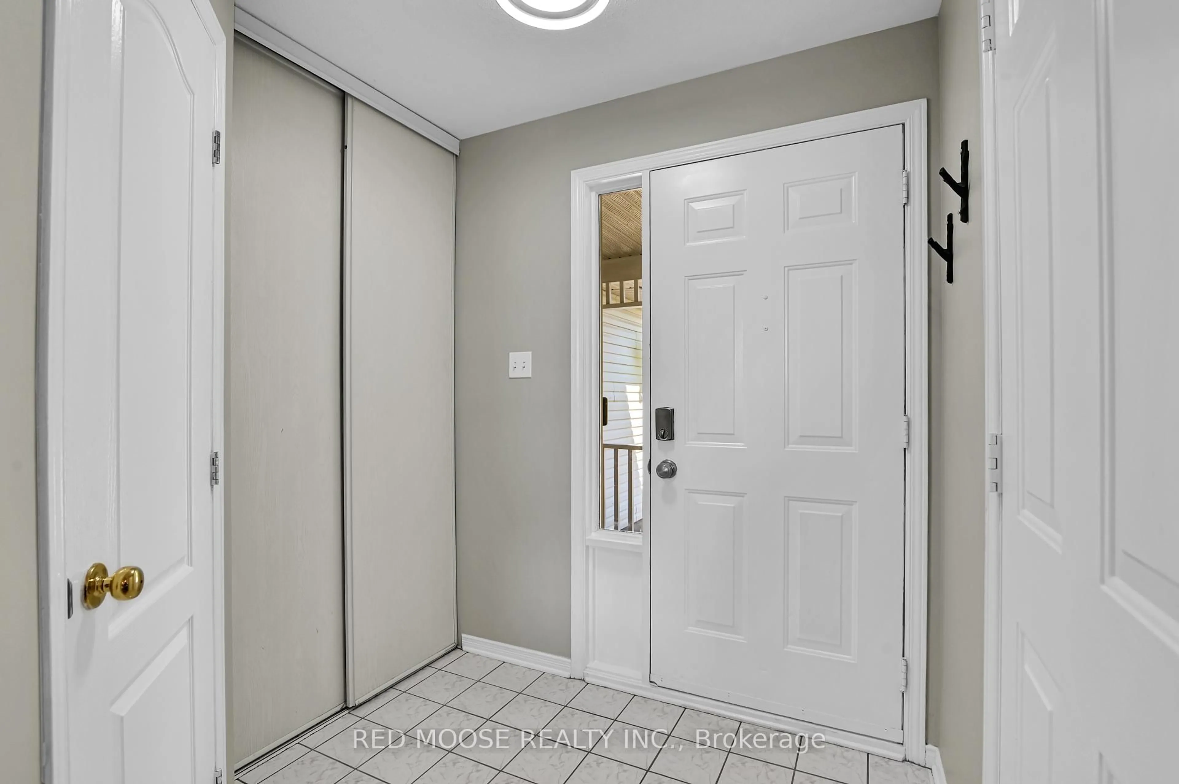 Indoor entryway for 78 Crampton Dr, Carleton Place Ontario K7C 4P7