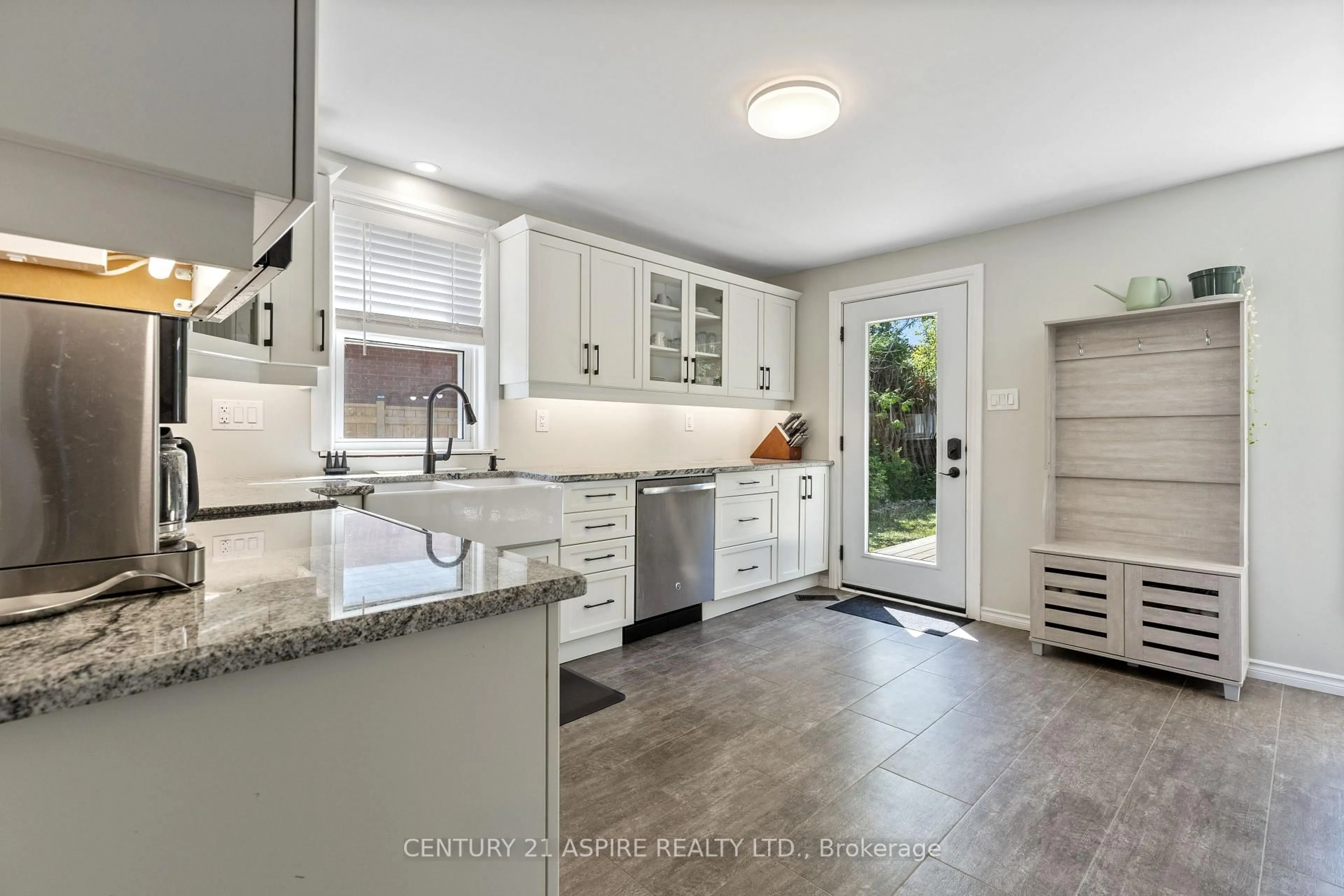 Open concept kitchen, ceramic/tile floor for 496 Wilbert St, Pembroke Ontario K8A 3G6