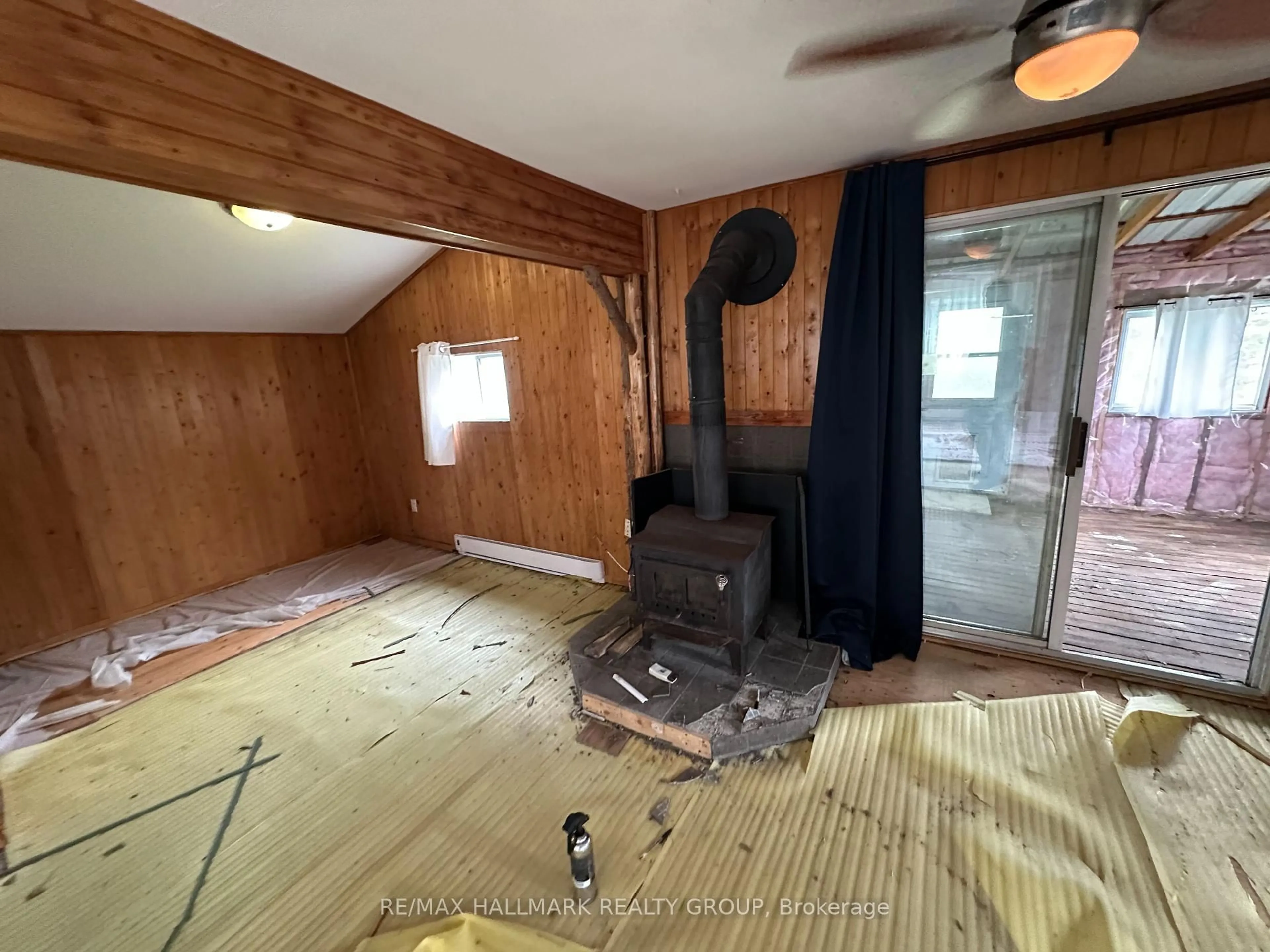 A pic of a room for 19407 Malibu Lane, South Glengarry Ontario K0C 2E0