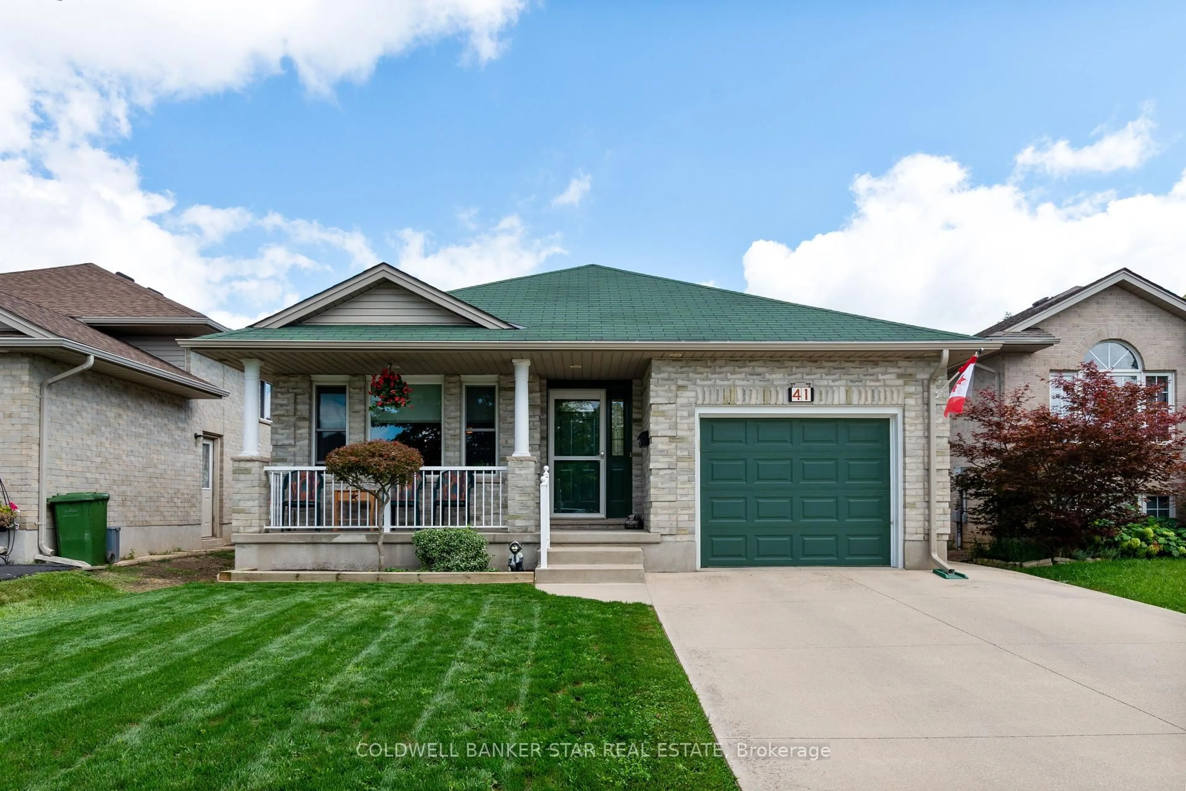 Home with vinyl exterior material, street for 41 Faith Blvd, St. Thomas Ontario N5R 6K2