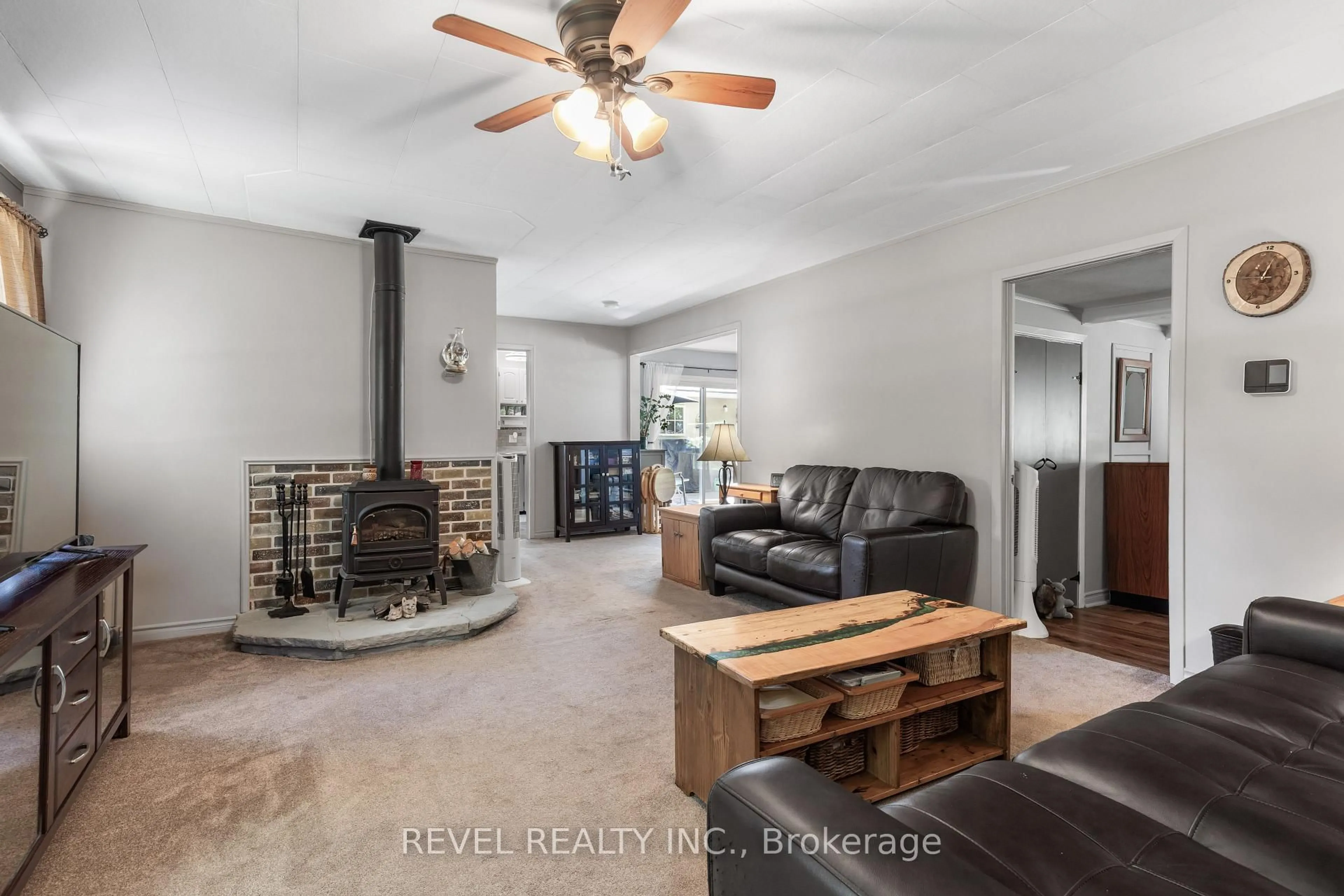 Living room with furniture, unknown for 643 Balsam Lake Dr, Kawartha Lakes Ontario K0M 2B0