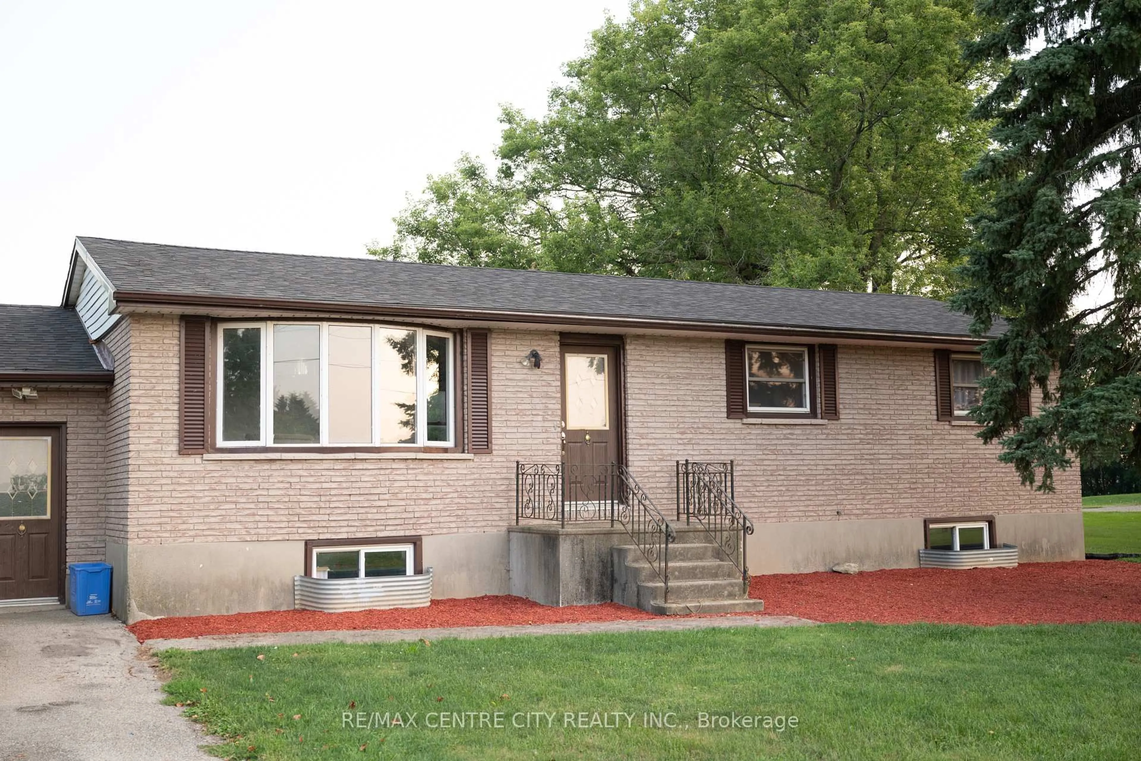 Home with brick exterior material, street for 50323 Talbot Line, Malahide Ontario N5H 2R1