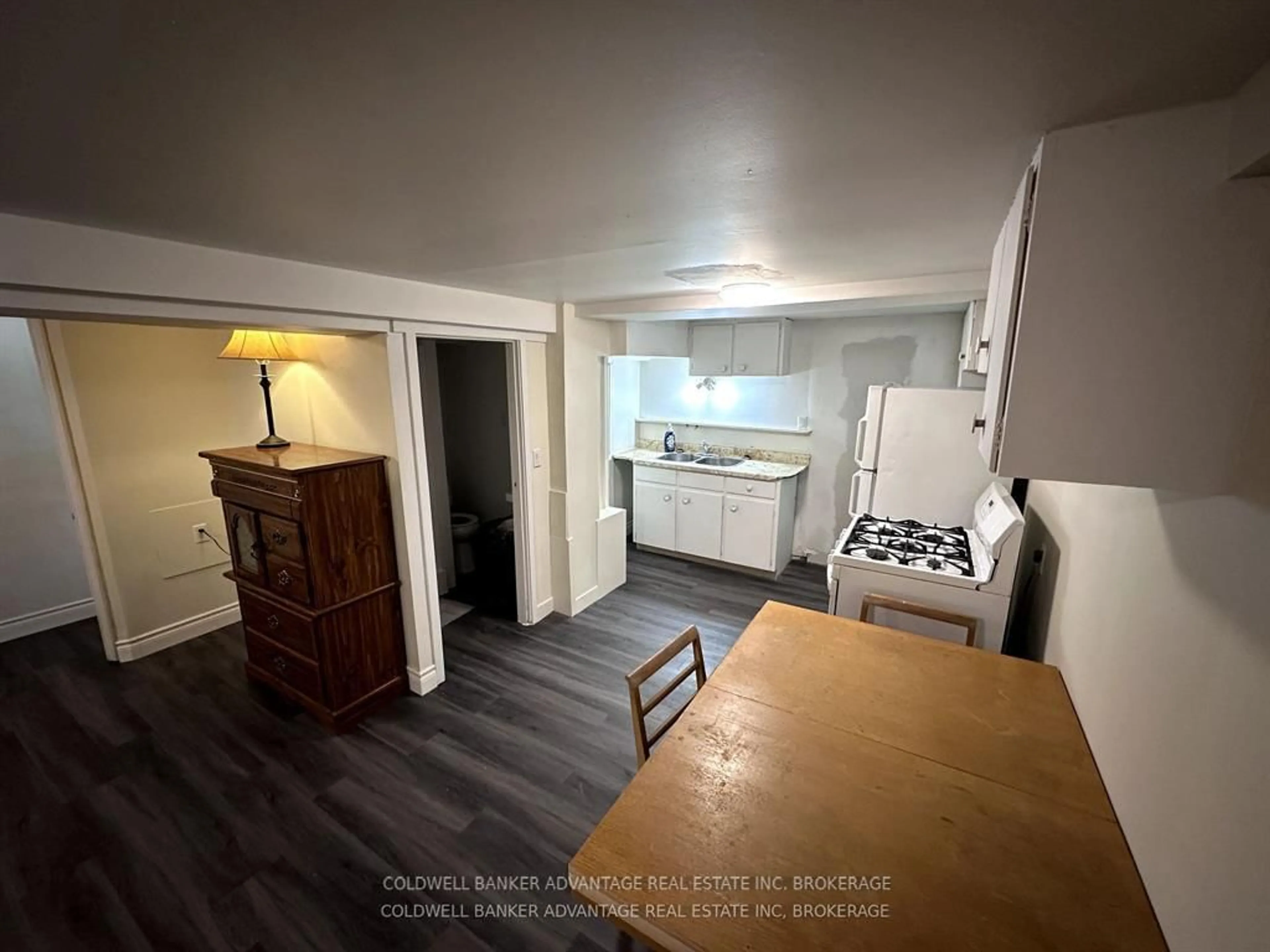 A pic of a room for 44 Albert St, Welland Ontario L3B 4L2