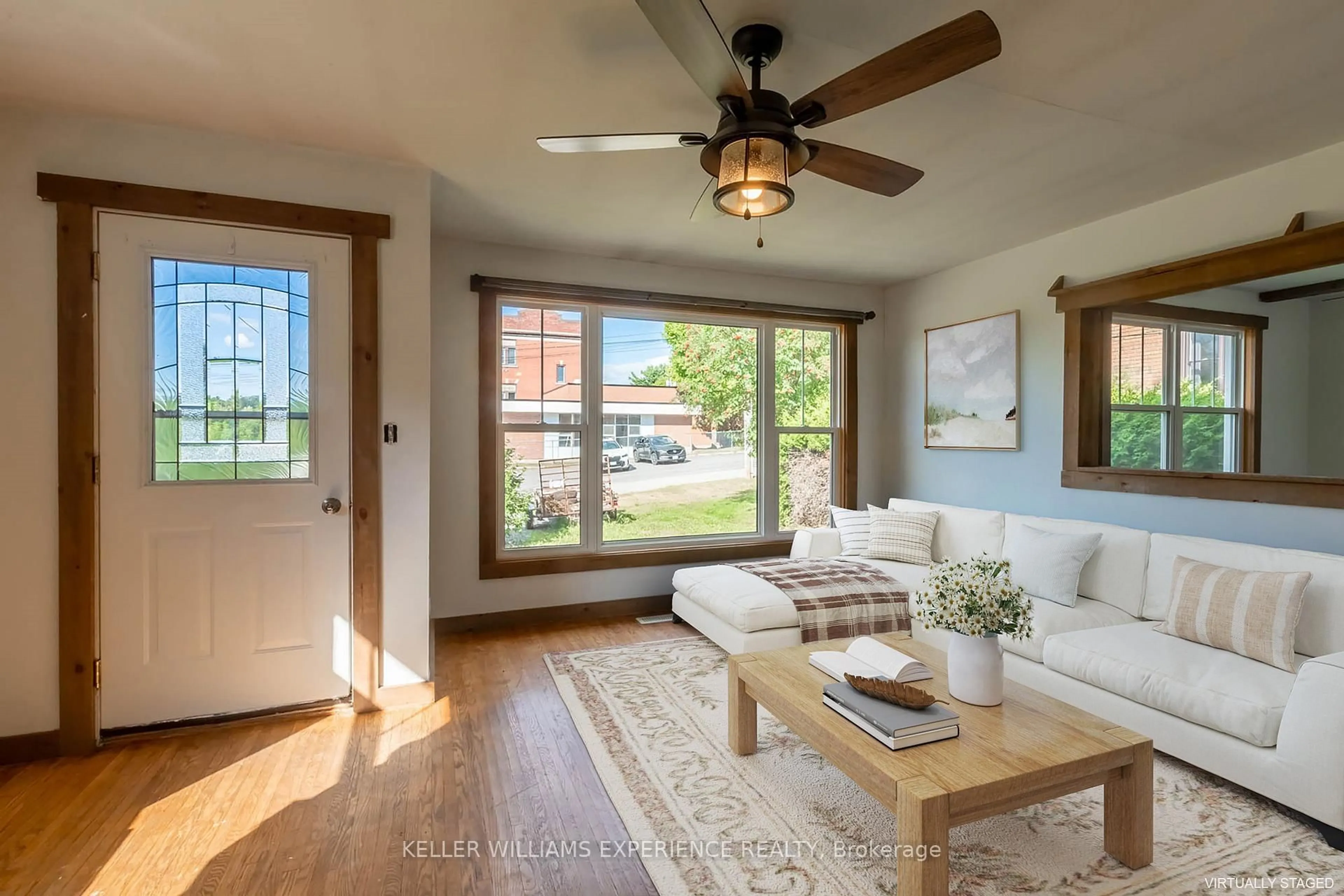 Living room with furniture, unknown for 2 Meadow St, Parry Sound Ontario P2A 2L9