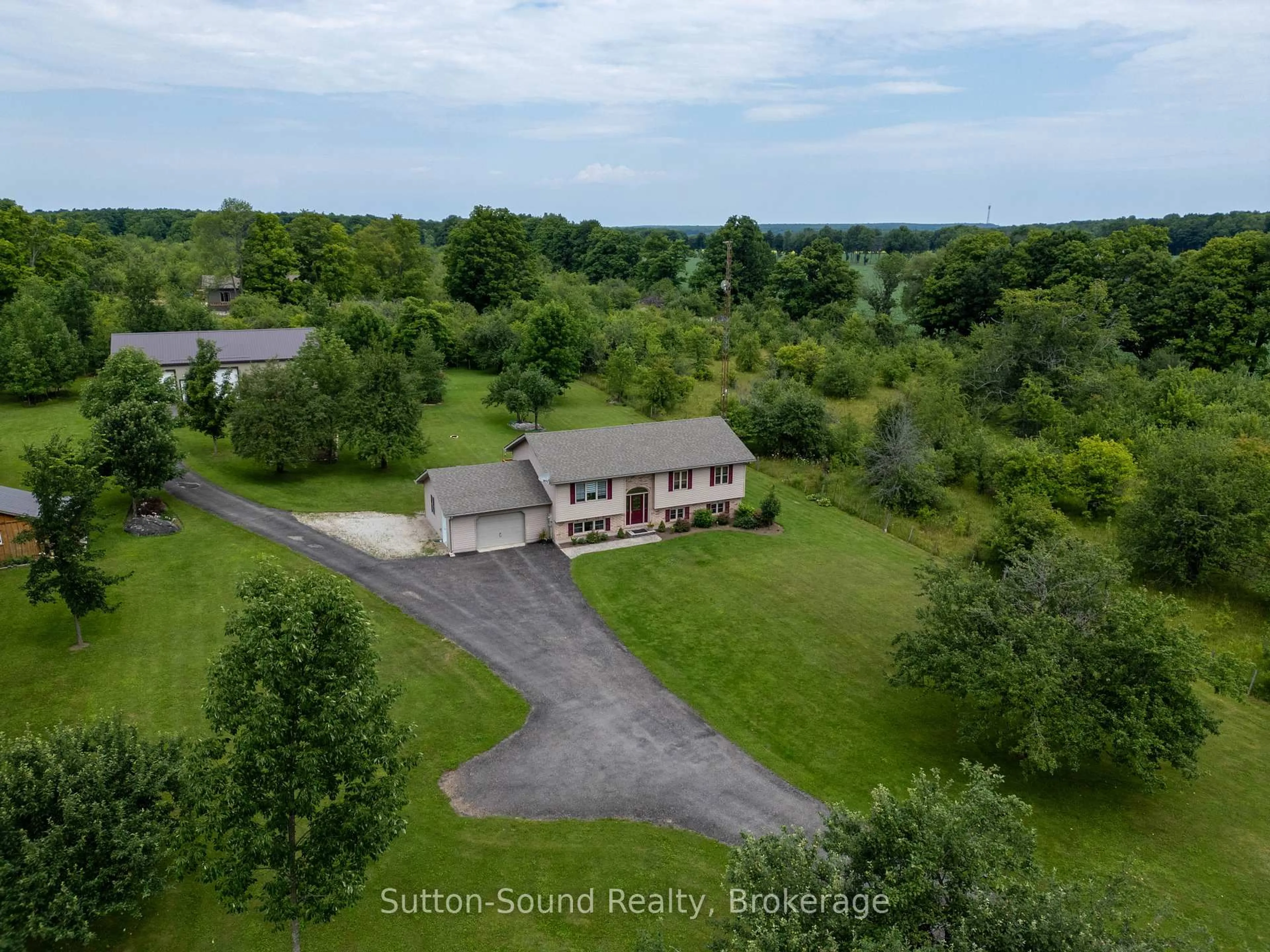 A pic from outside/outdoor area/front of a property/back of a property/a pic from drone, water/lake/river/ocean view for 442513 Concession 22 Concession, Georgian Bluffs Ontario N0H 2T0