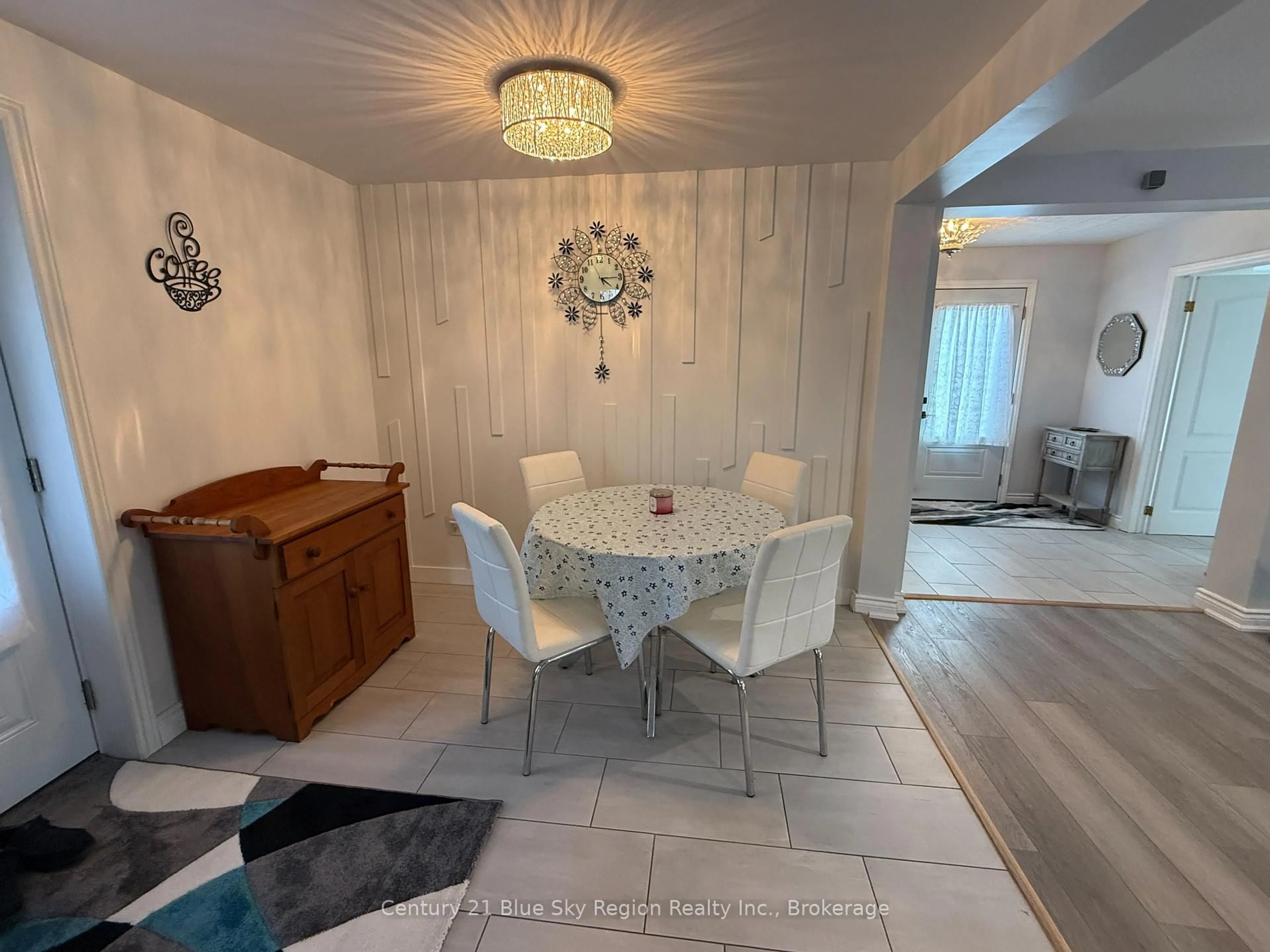 Dining room, unknown for 71 Swale St, Callander Ontario P0H 1H0