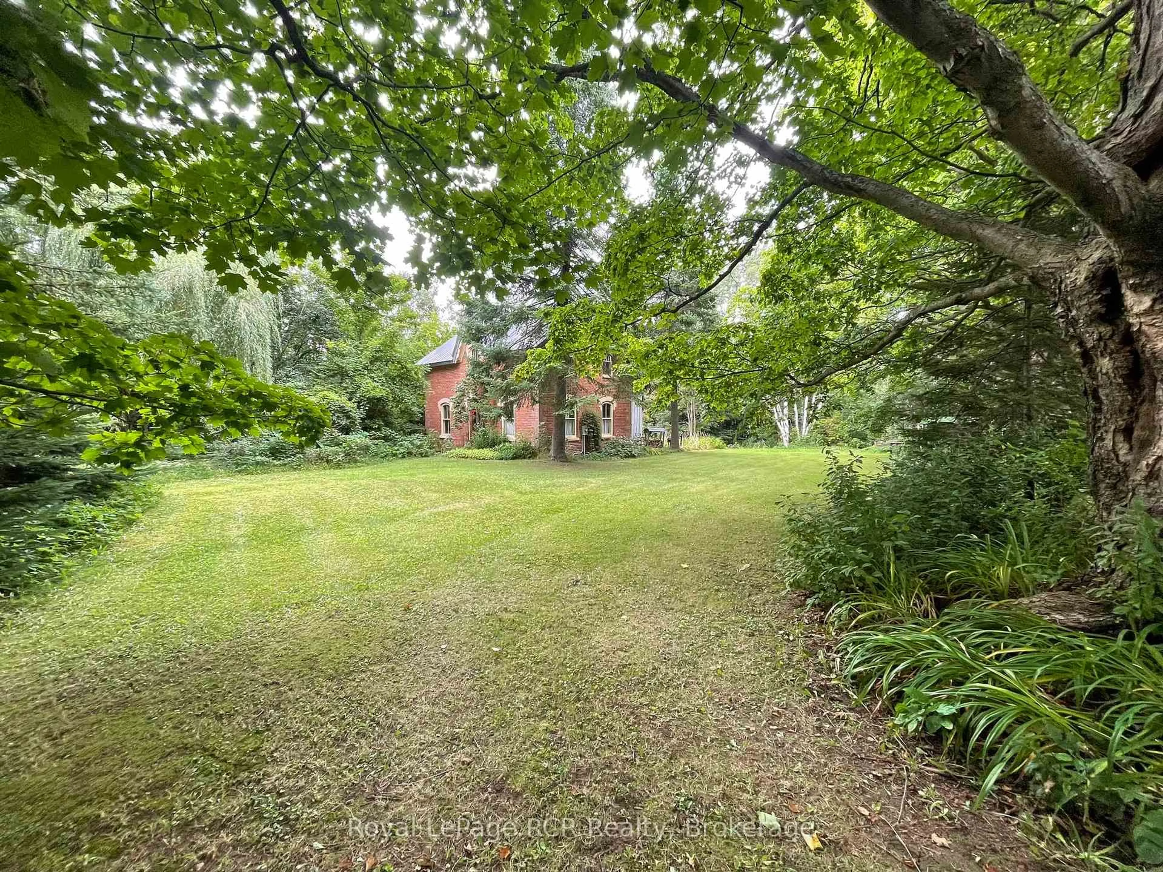 A pic from outside/outdoor area/front of a property/back of a property/a pic from drone, forest/trees view for 026041 Euphrasia St Vincent Townline, Meaford Ontario N4L 1W6