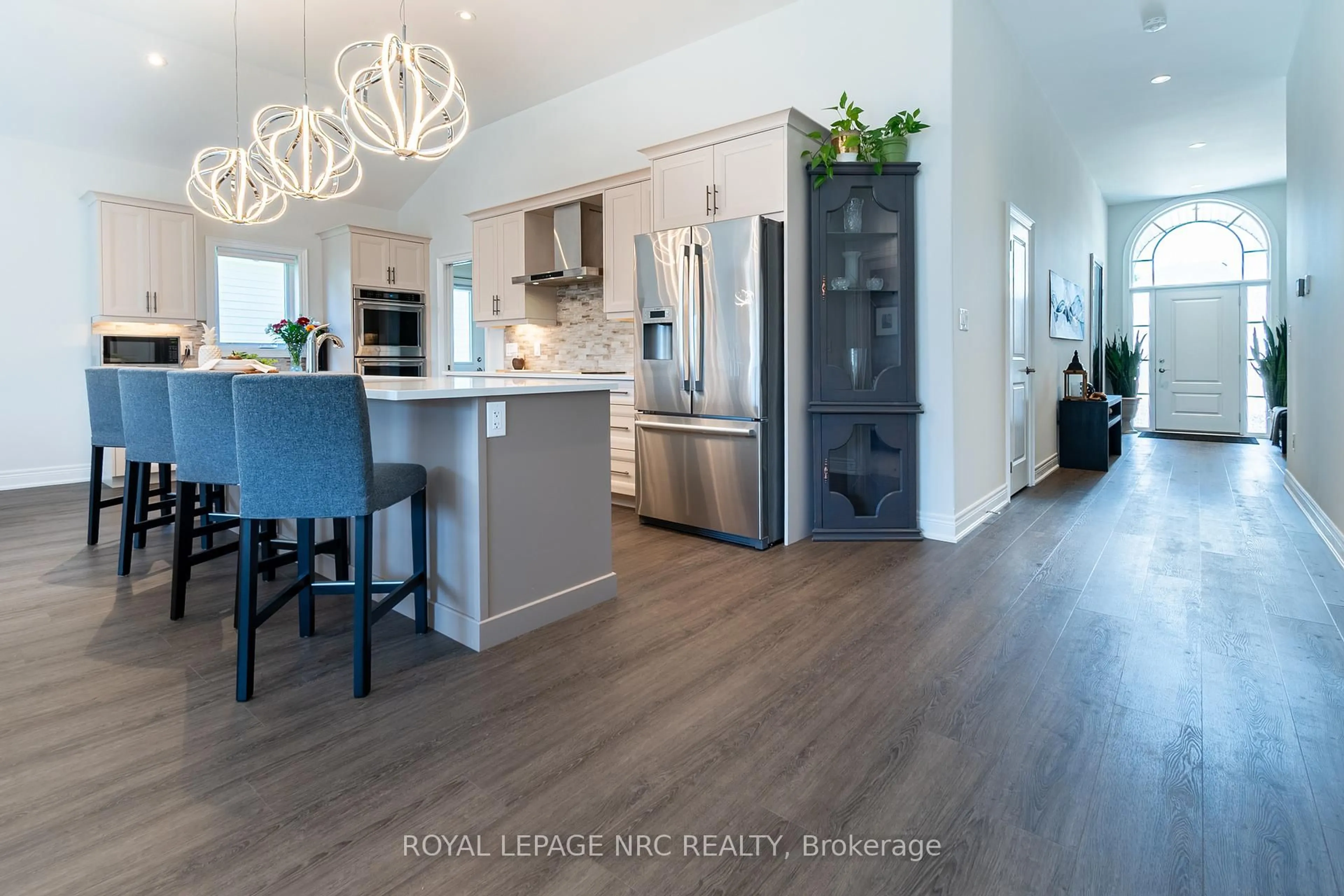 Open concept kitchen, unknown for 3571 Whispering Woods Tr, Fort Erie Ontario L0S 1N0