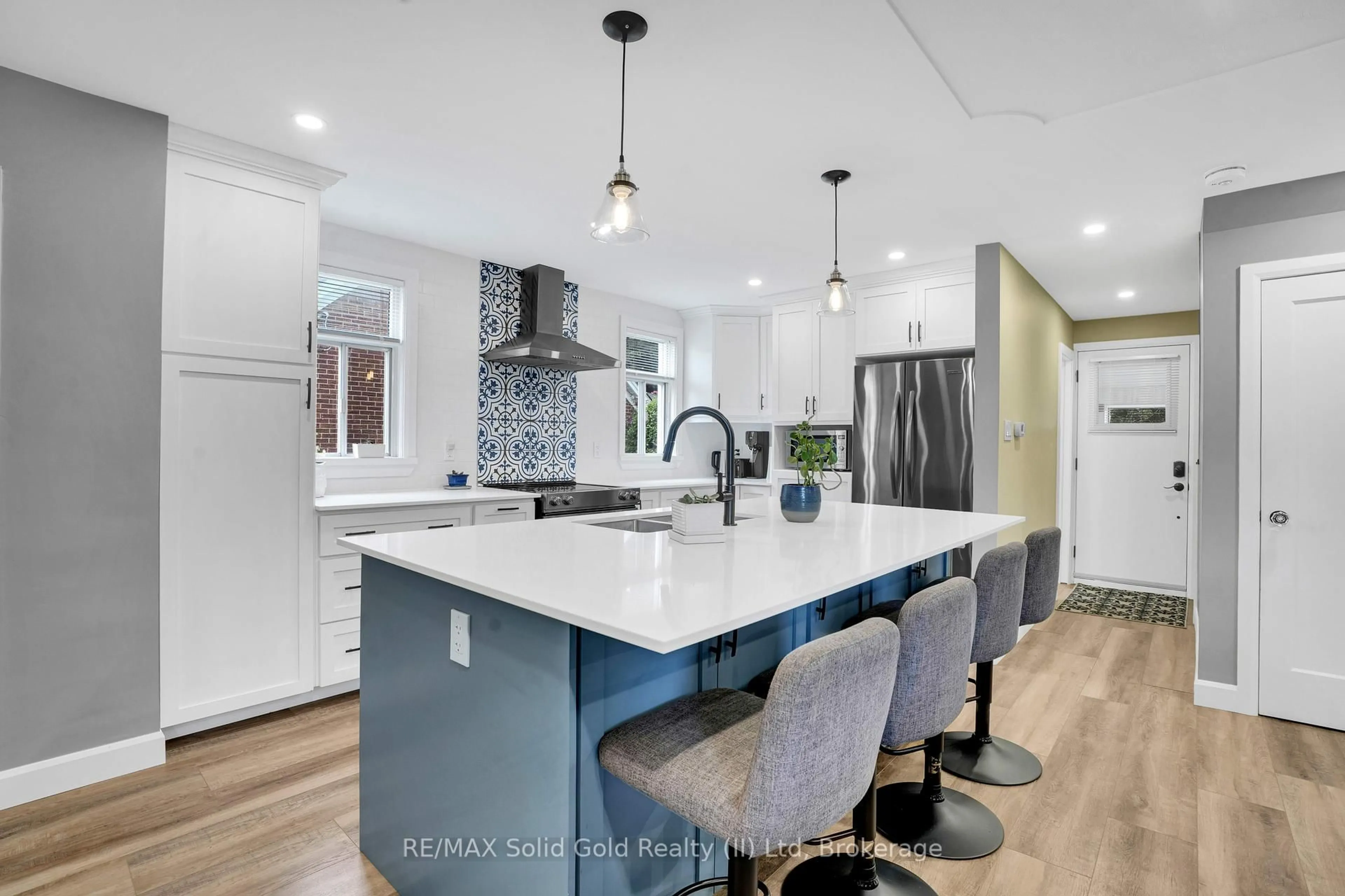 Open concept kitchen, ceramic/tile floor for 142 Lancaster St, Kitchener Ontario N2H 4T6