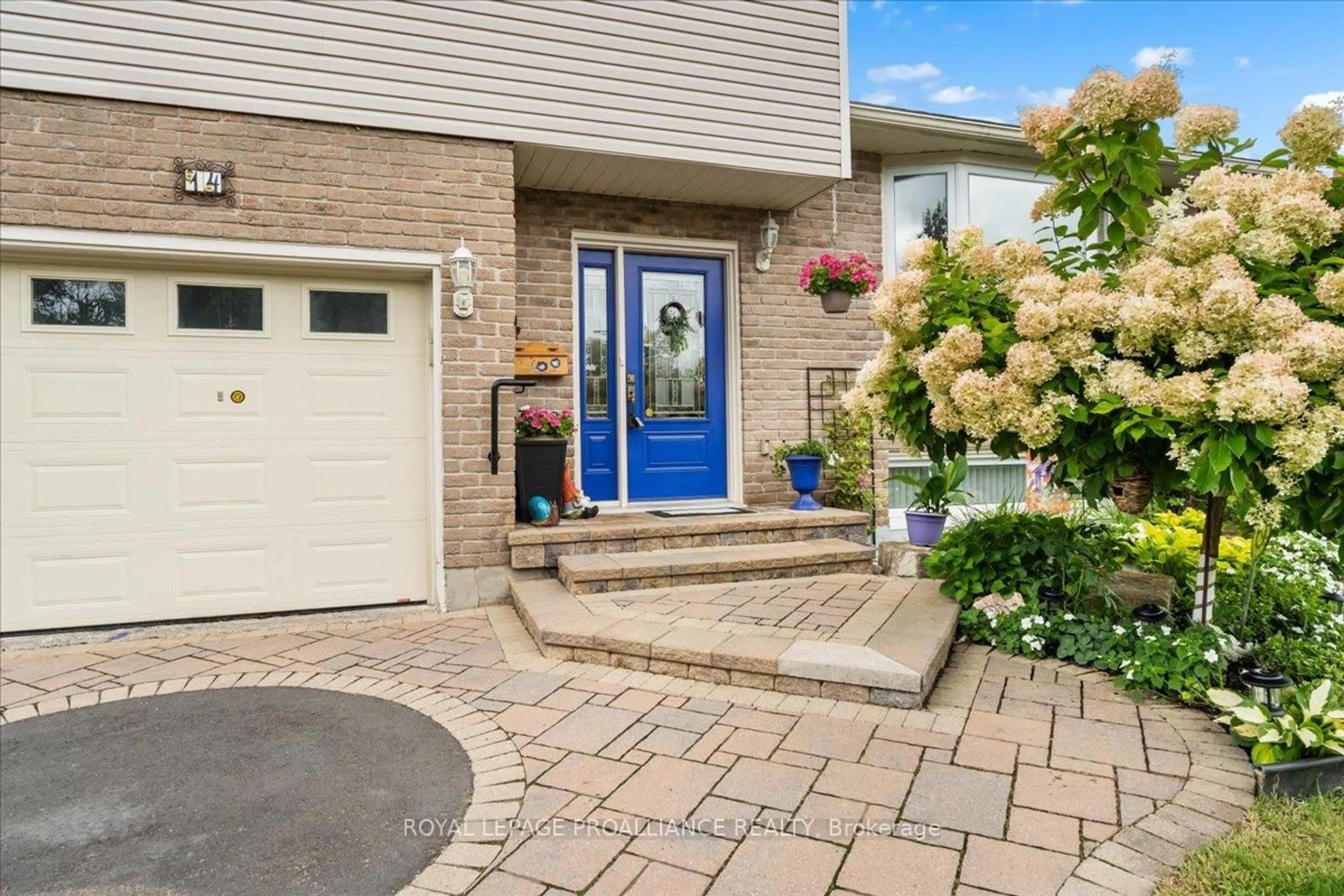 Unknown for 14 Brimley Crt, Belleville Ontario K8N 5L5