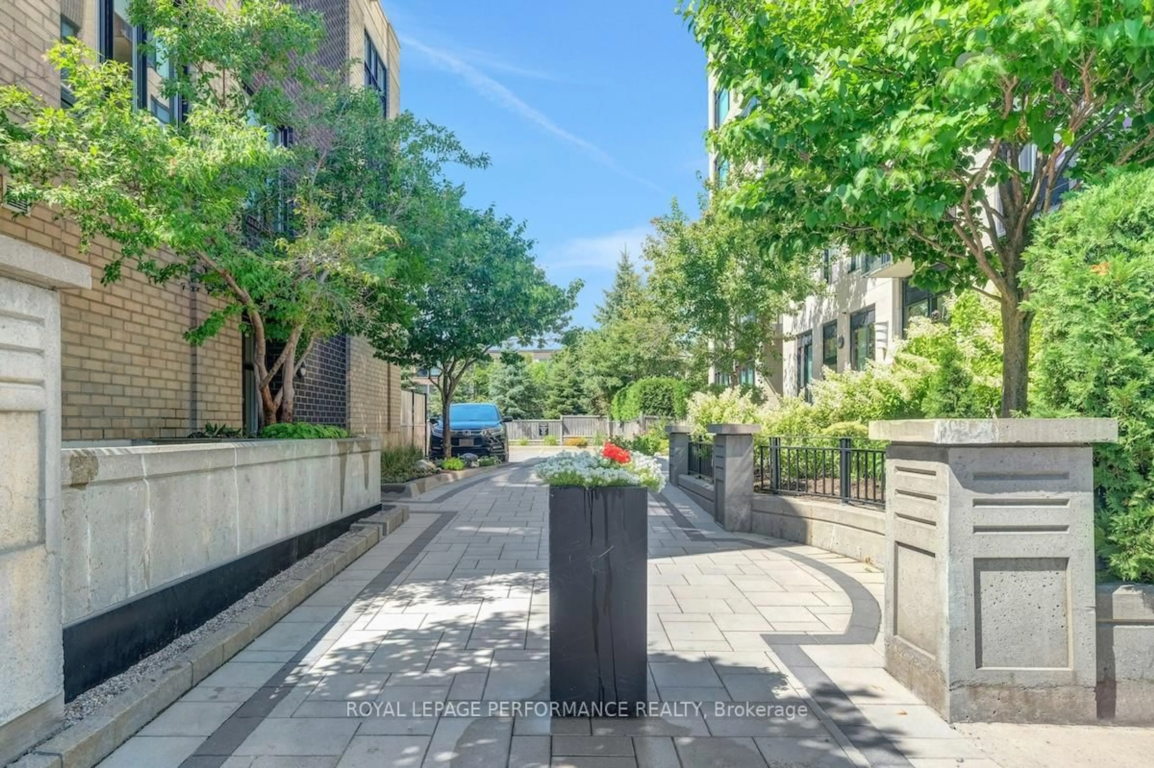 Patio, street for 773 Richmond Rd #Unit 8, Ottawa Ontario K2A 0G7