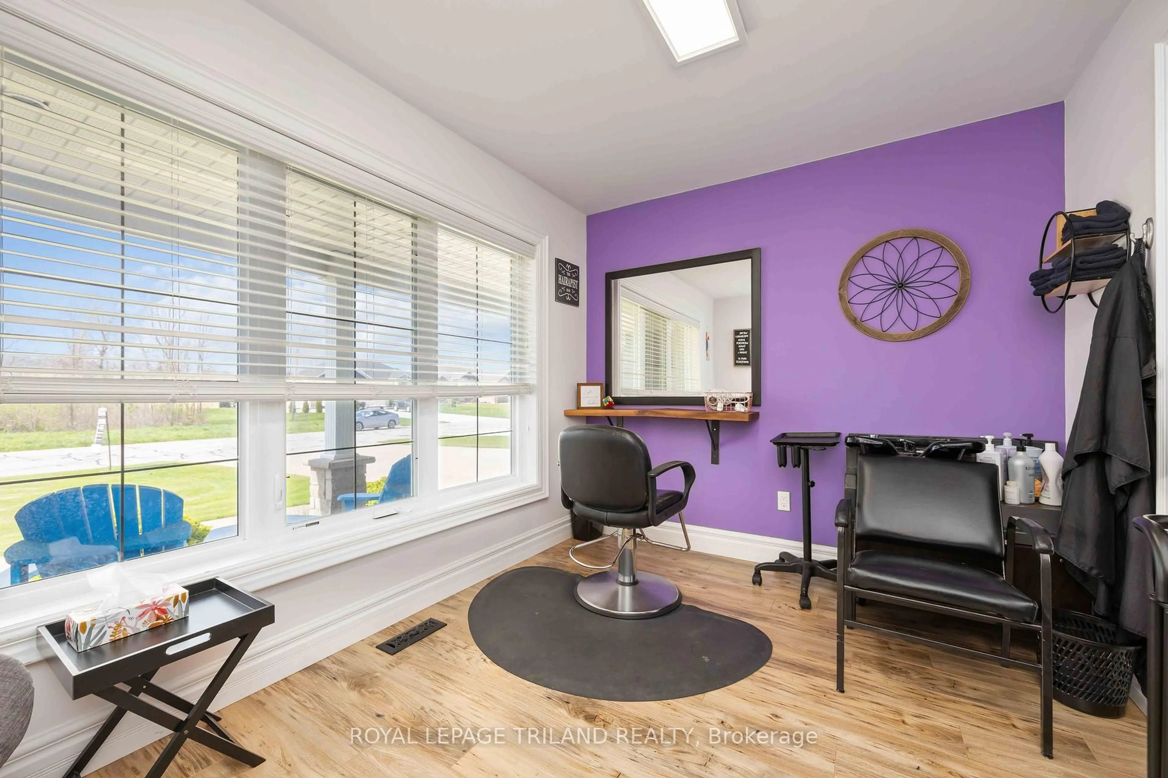 A pic of a room for 4102 Cullen Dr, Plympton-Wyoming Ontario N0N 1J6