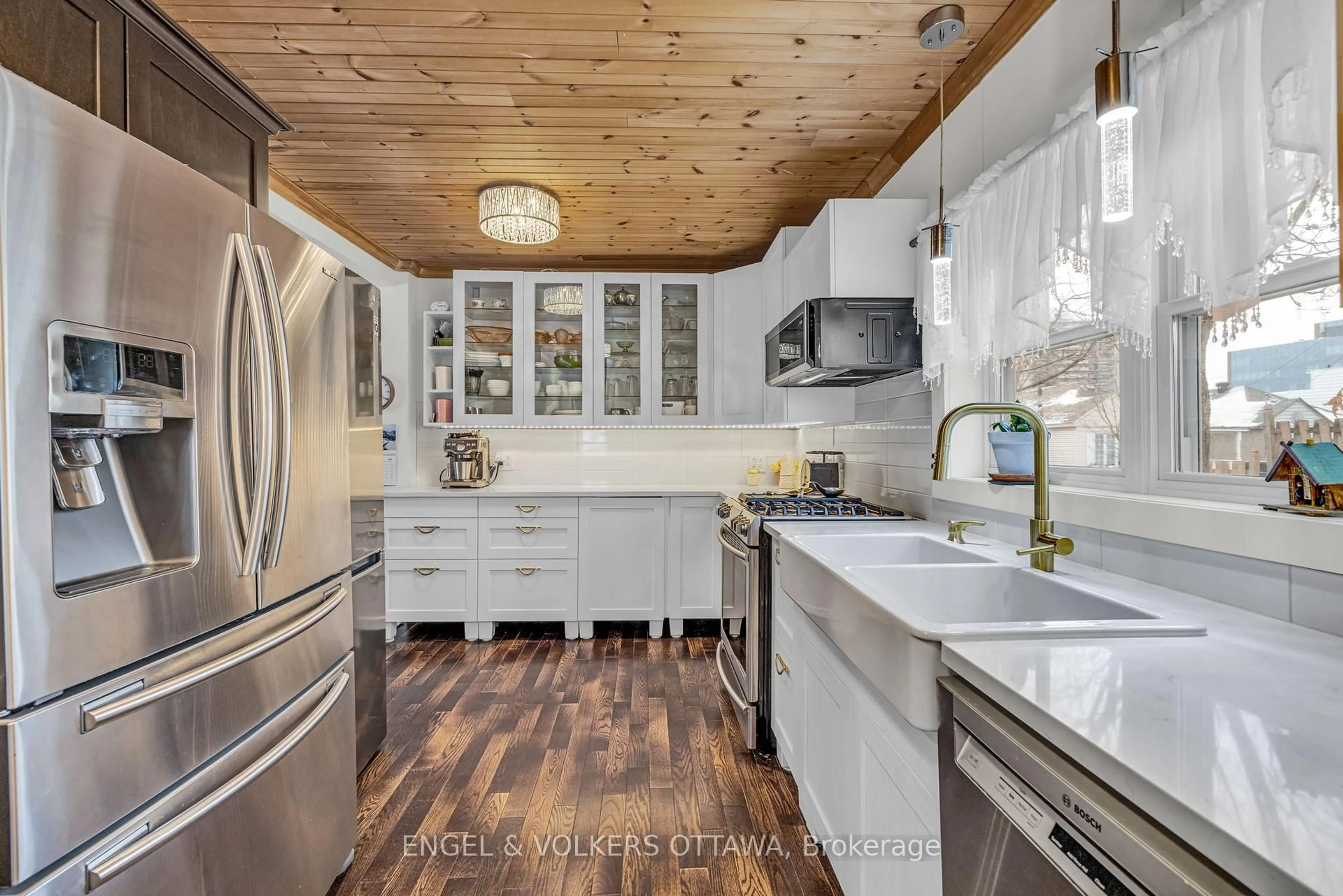 Open concept kitchen, unknown for 201 - 203 Heritage Maple Way, Ottawa Ontario K1L 6M4