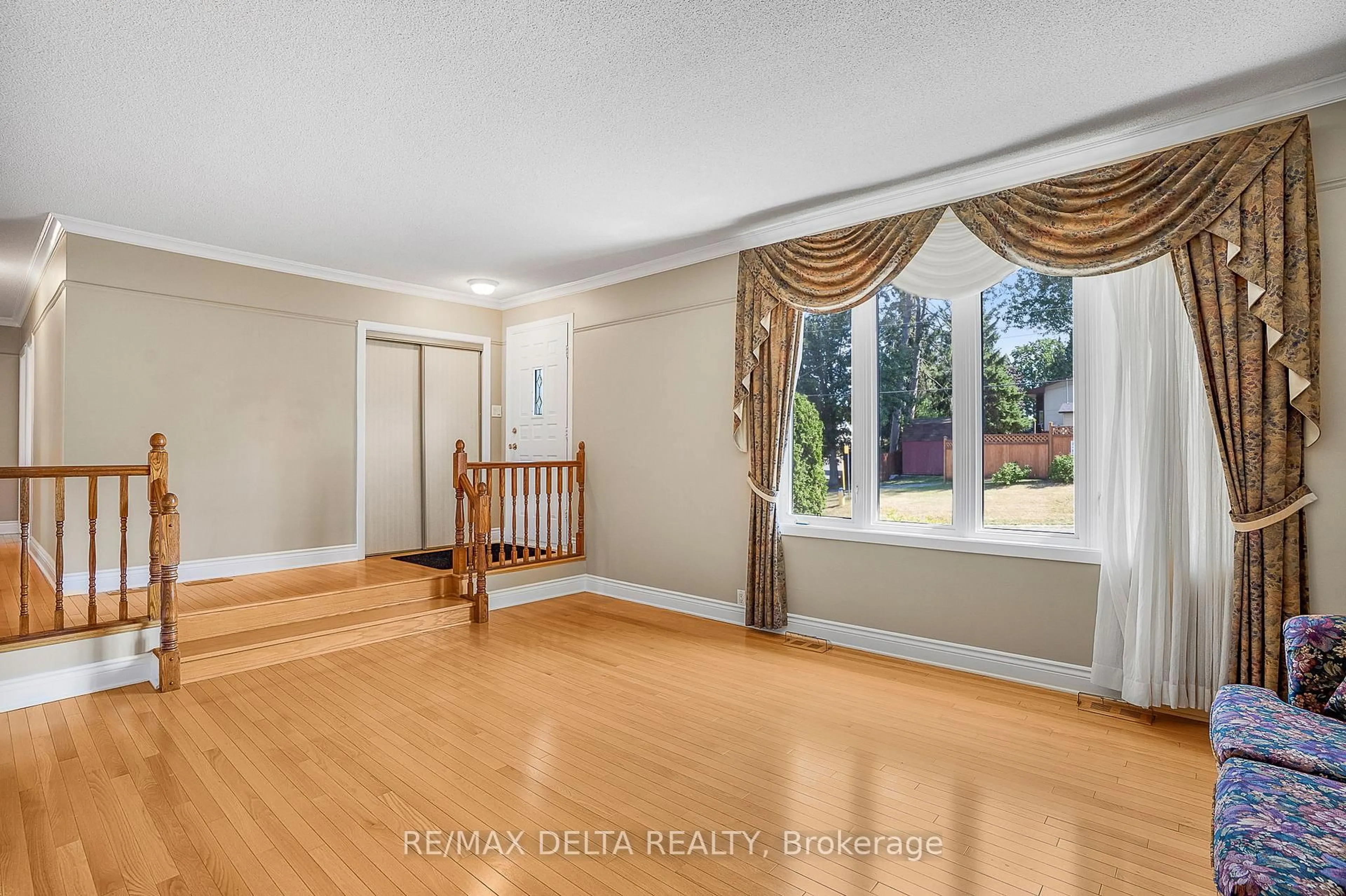 Unknown for 660 Henrie Circ, Clarence-Rockland Ontario K4K 1C6