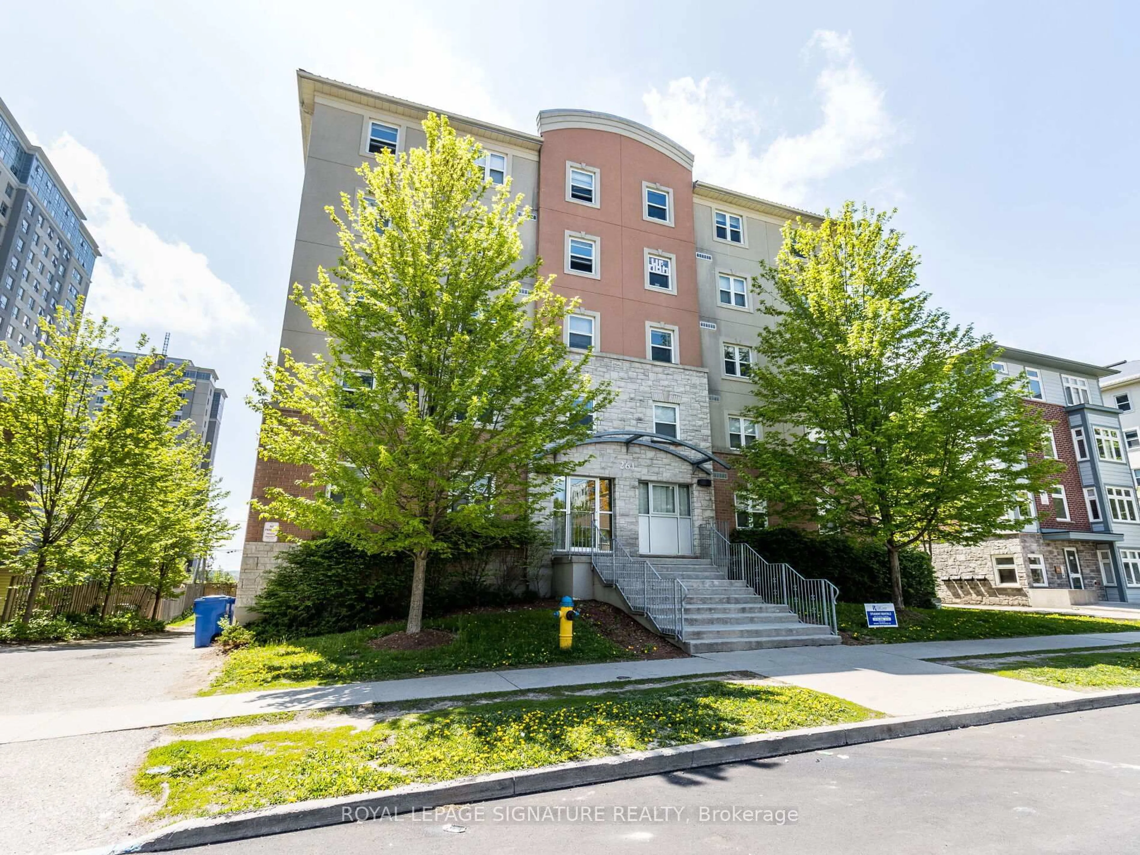 Unknown for 261 Lester St #301, Waterloo Ontario N2L 3W6