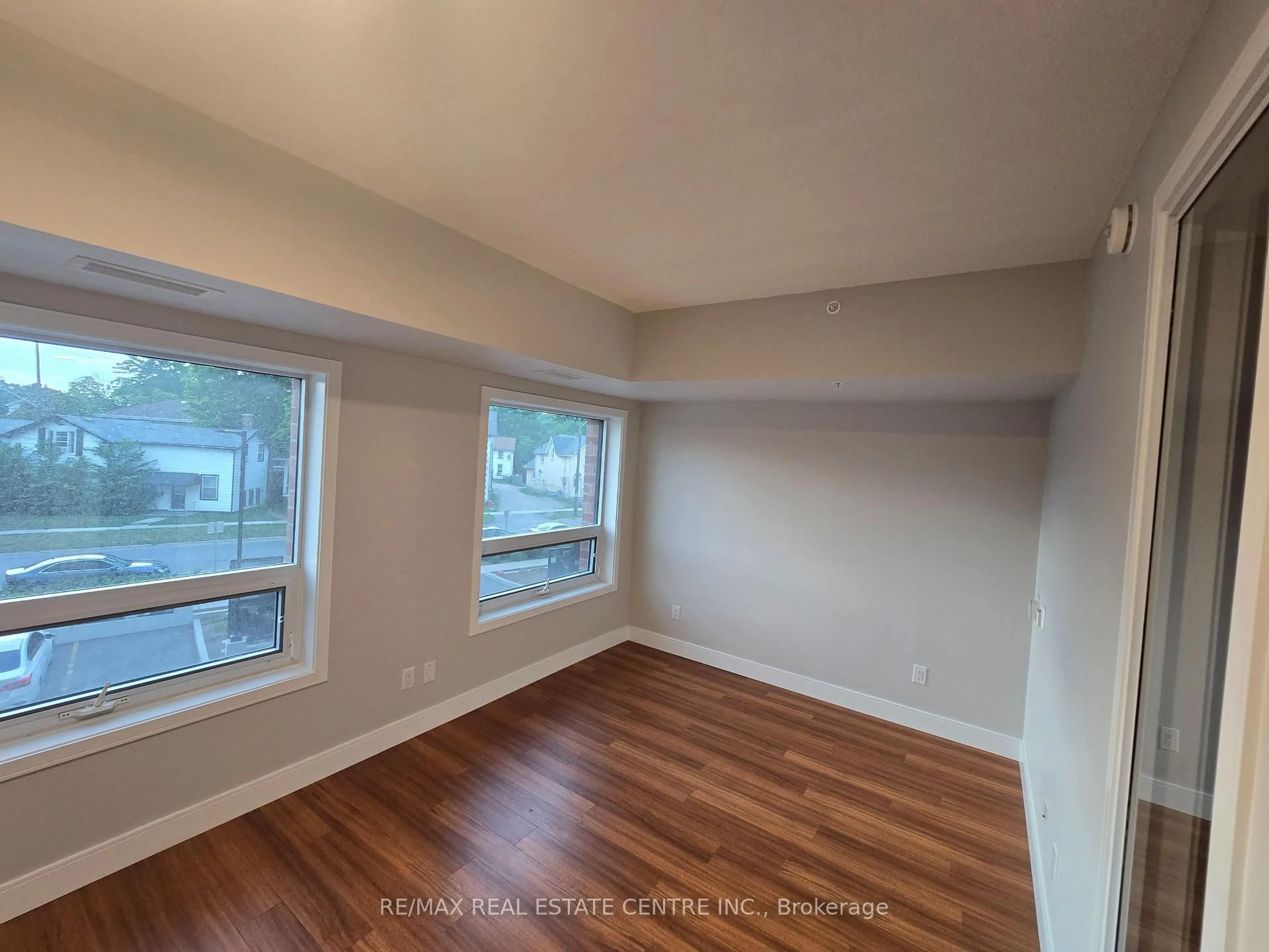 A pic of a room for 1 Wellington St #207, Brantford Ontario N3T 2L3