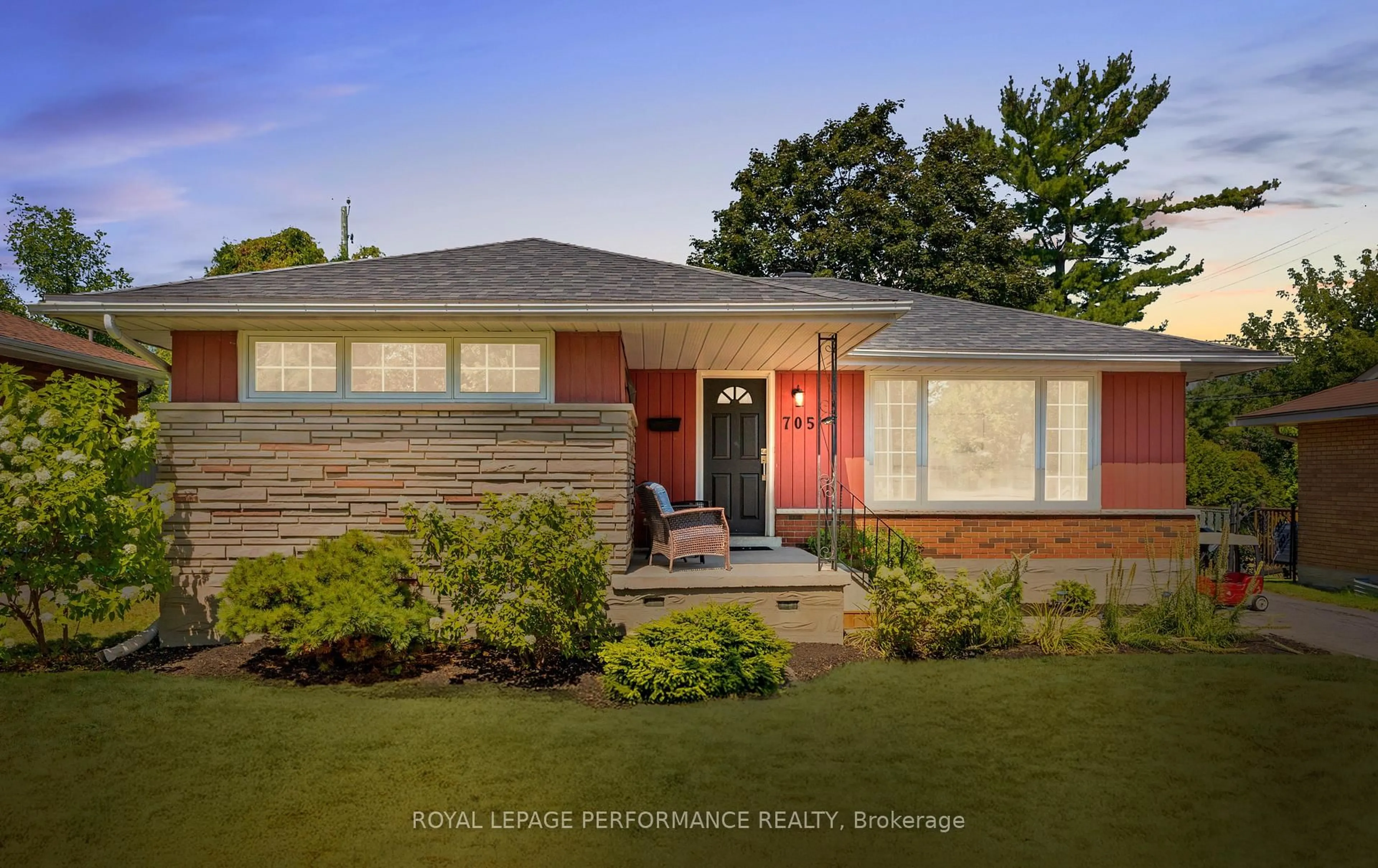 Home with brick exterior material, street for 705 Pleasant Park Rd, Ottawa Ontario K1G 1Y3