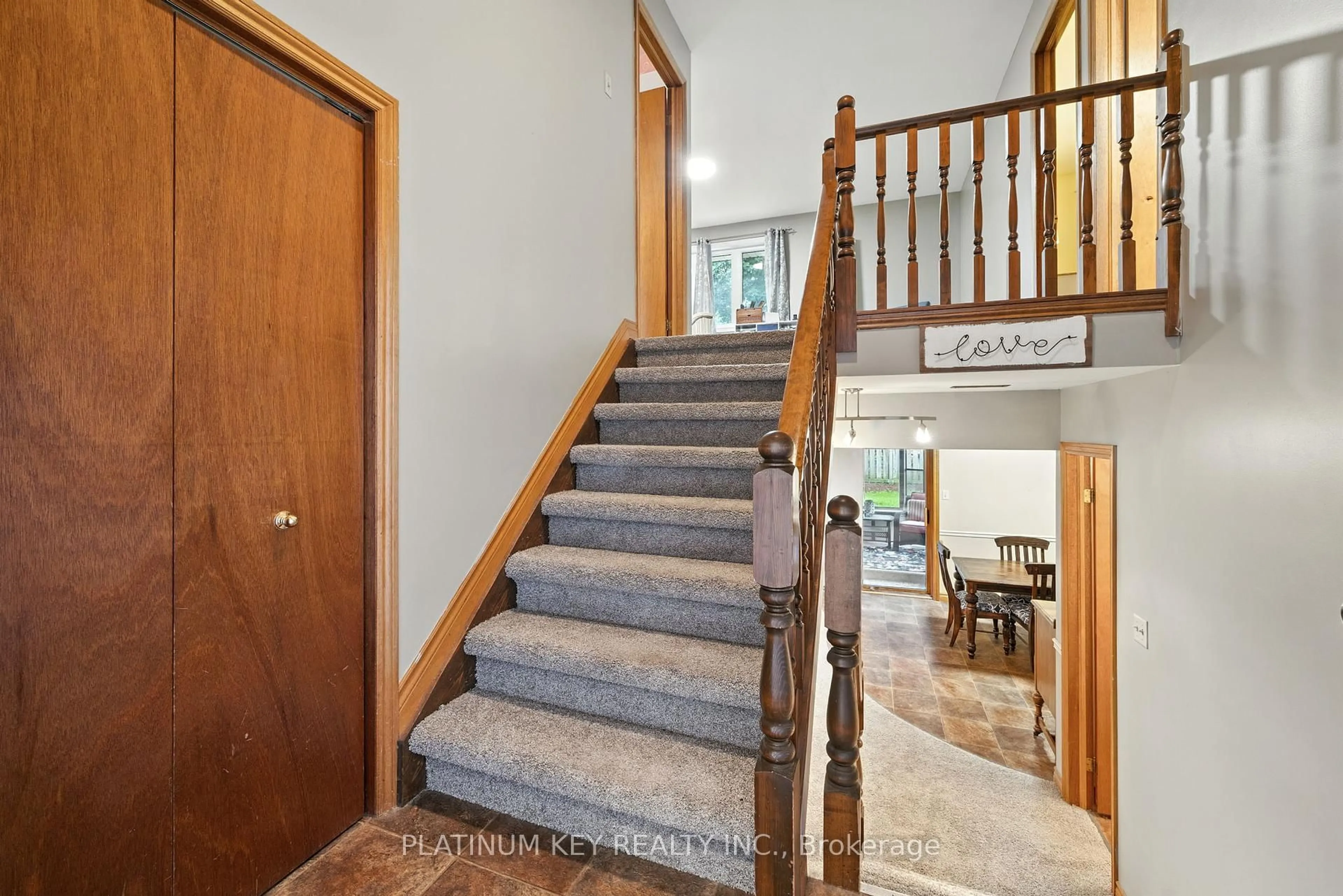 Unknown for 635 King St, Strathroy-Caradoc Ontario N0L 1W0