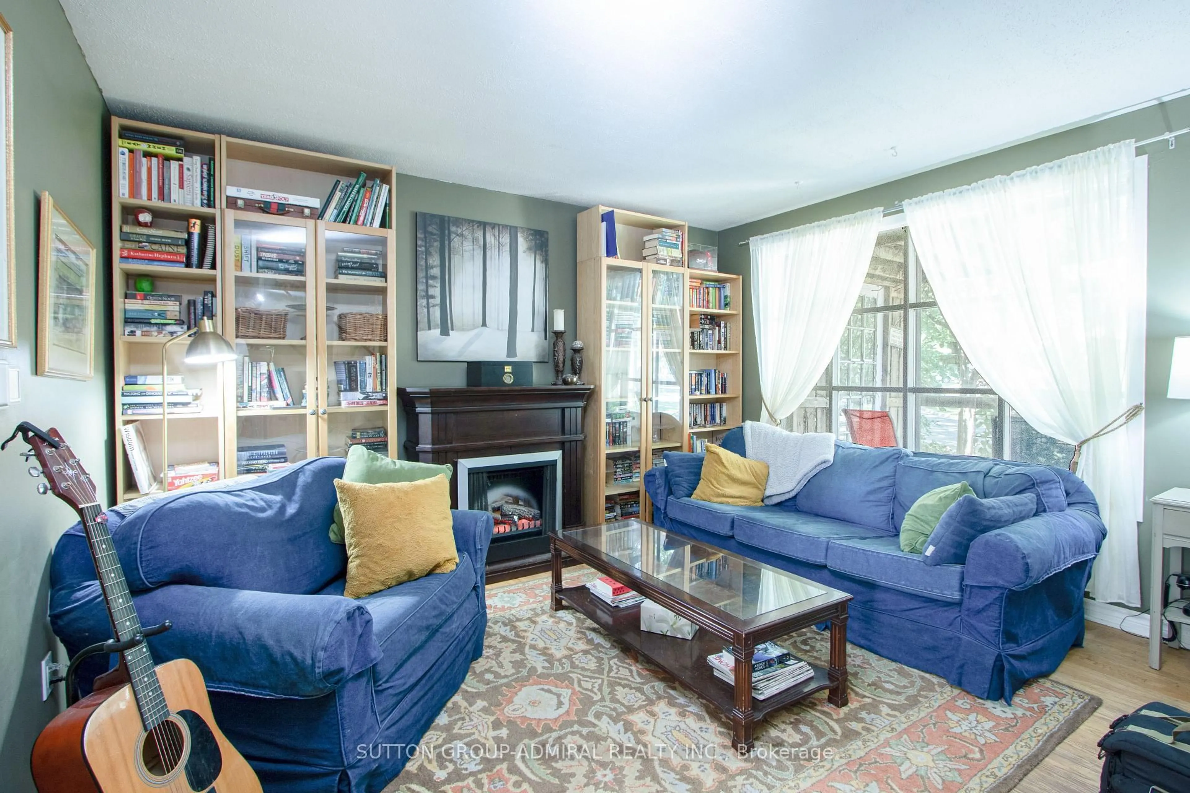 Living room with furniture, unknown for 59 Breckenridge Cres, London South Ontario N6E 1H6