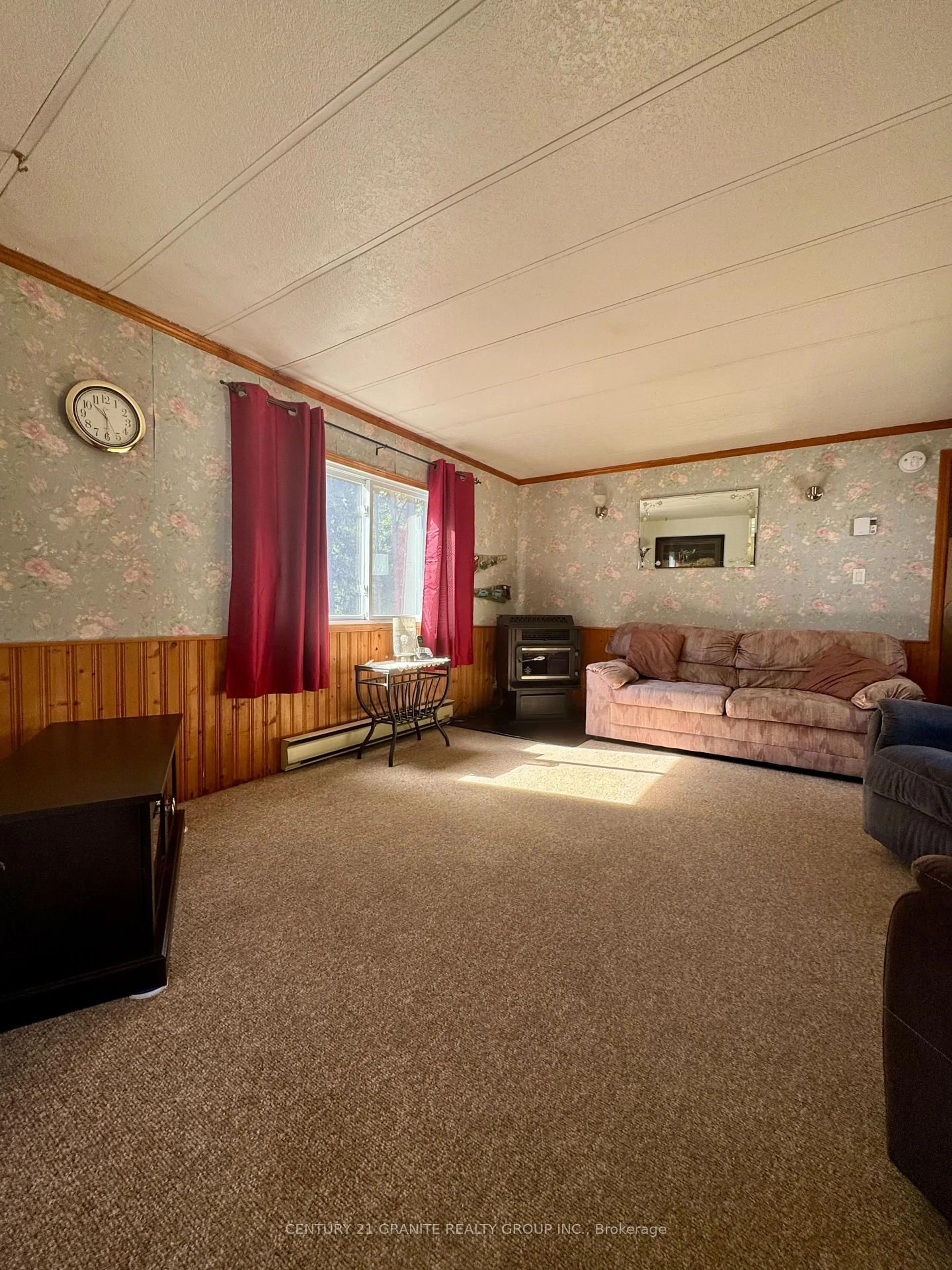 A pic of a room for 1641 Boulter Rd, Maple Leaf Ontario K0L 2R0