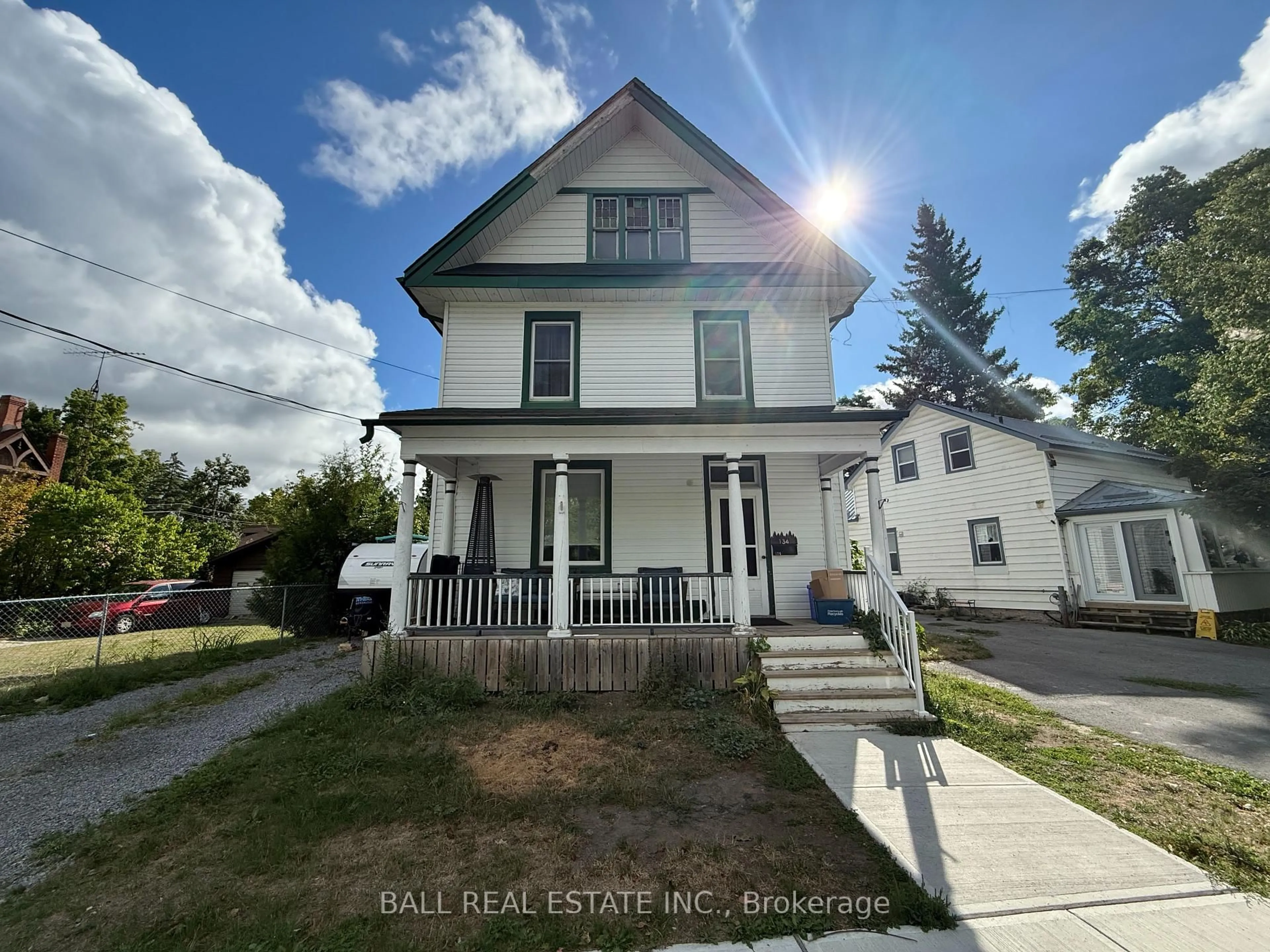 A pic from outside/outdoor area/front of a property/back of a property/a pic from drone, street for 134 Water St, Selwyn Ontario K0L 2H0