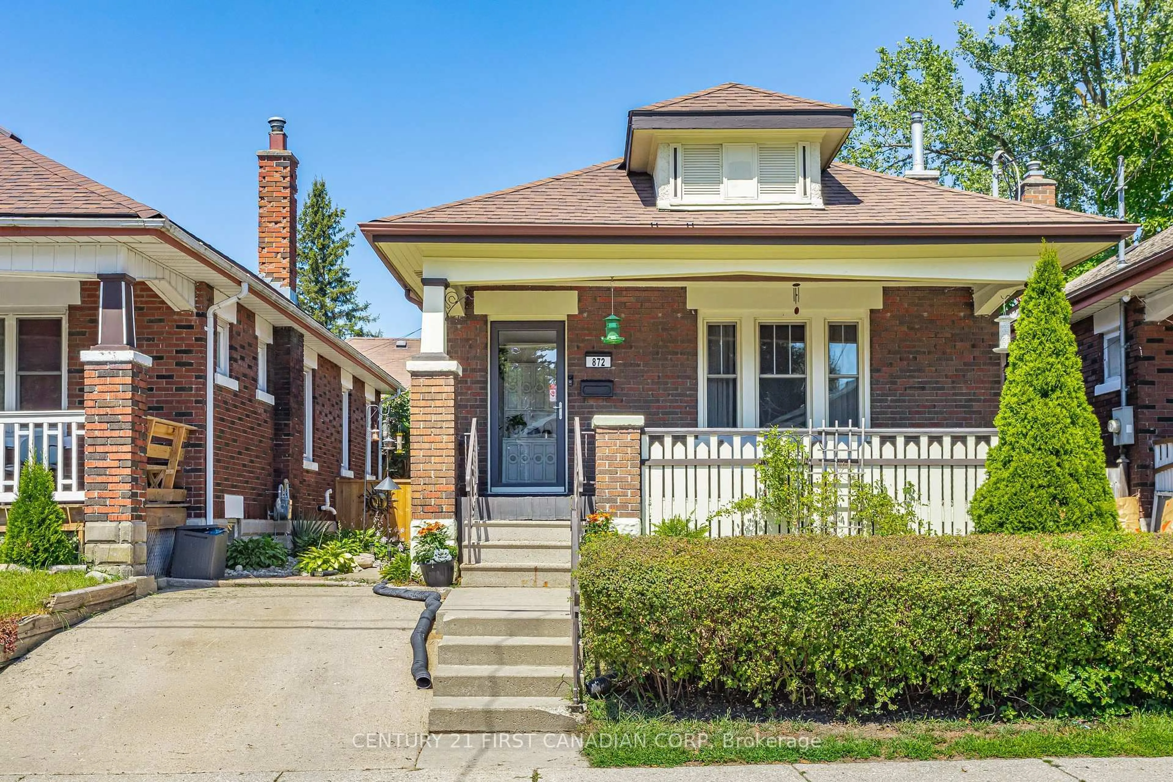Home with brick exterior material, street for 872 Lovett St, London East Ontario N5Z 1N5