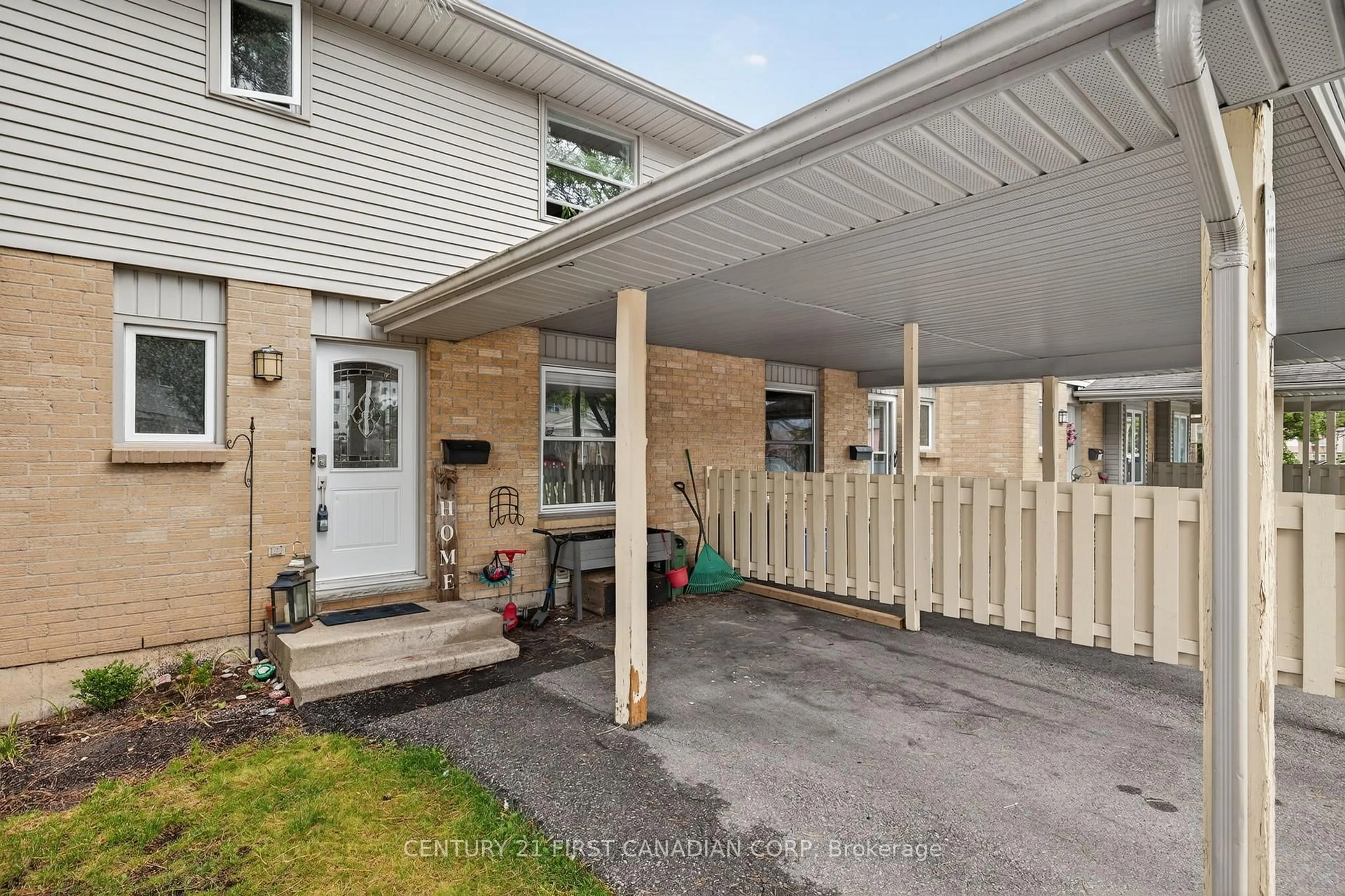 Unknown for 55 Ashley Cres, London South Ontario N6E 3R8