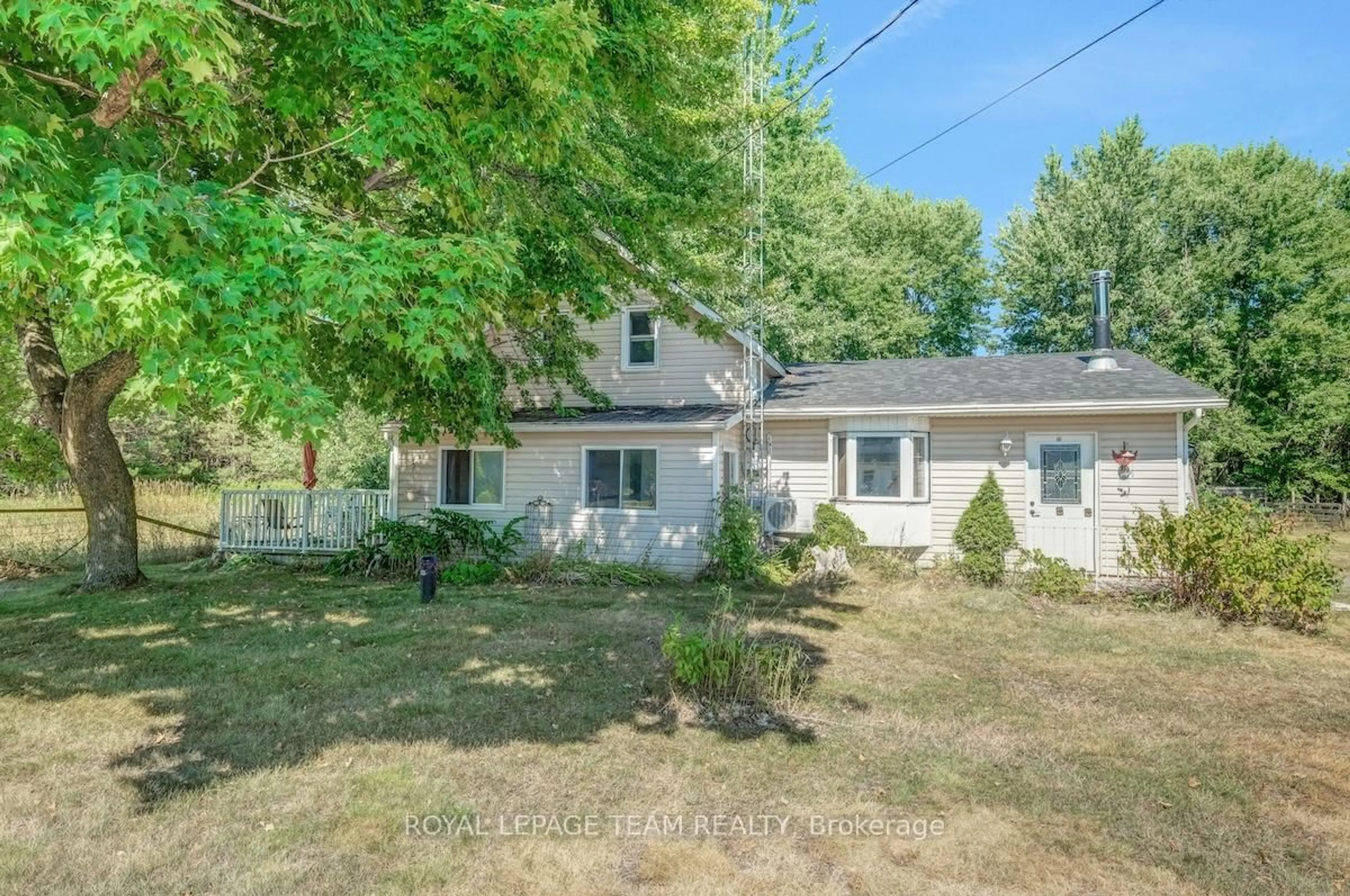 A pic from outside/outdoor area/front of a property/back of a property/a pic from drone, street for 5684 McCrea Rd, Augusta Ontario K0E 1T0
