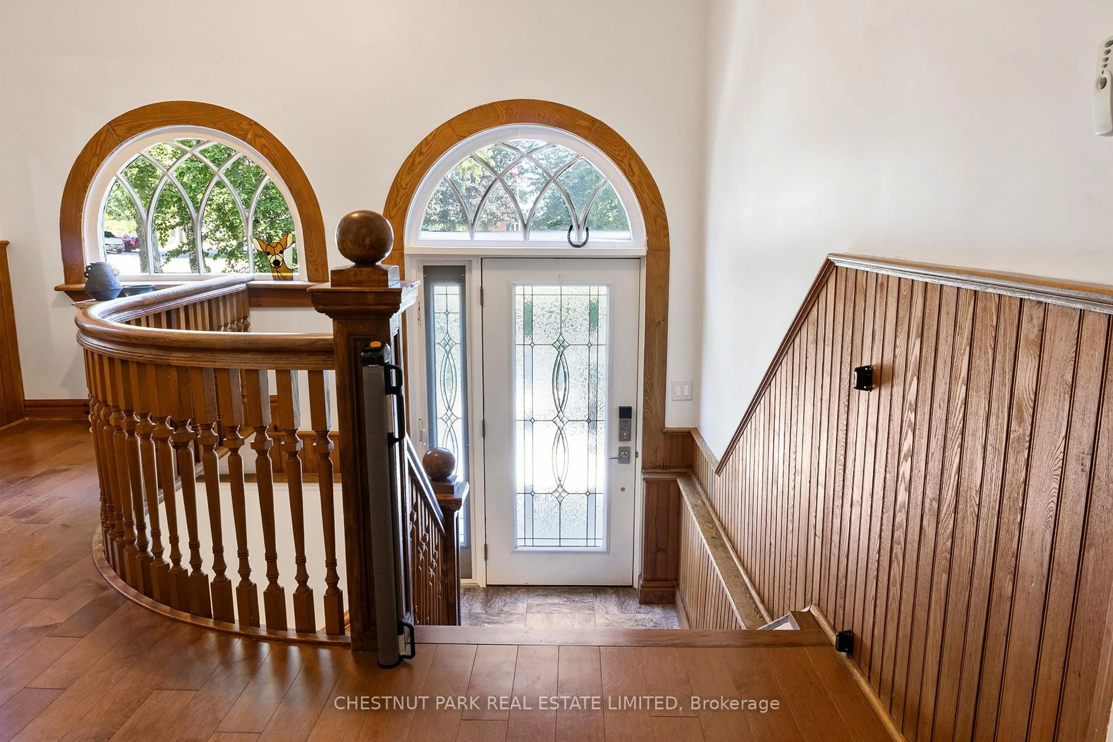 Indoor entryway for 4588 Road 145 Rd, Perth East Ontario N0K 1X0