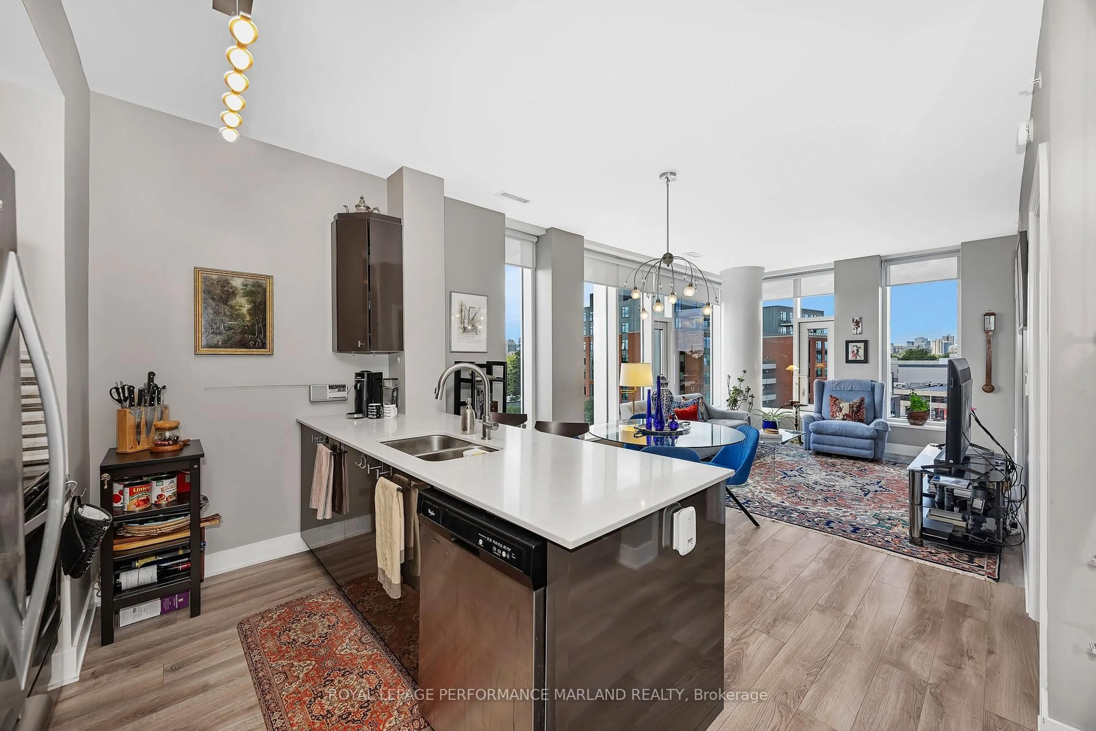 Open concept kitchen, ceramic/tile floor for 118 Holmwood Ave #607, Ottawa Ontario K1S 5J5