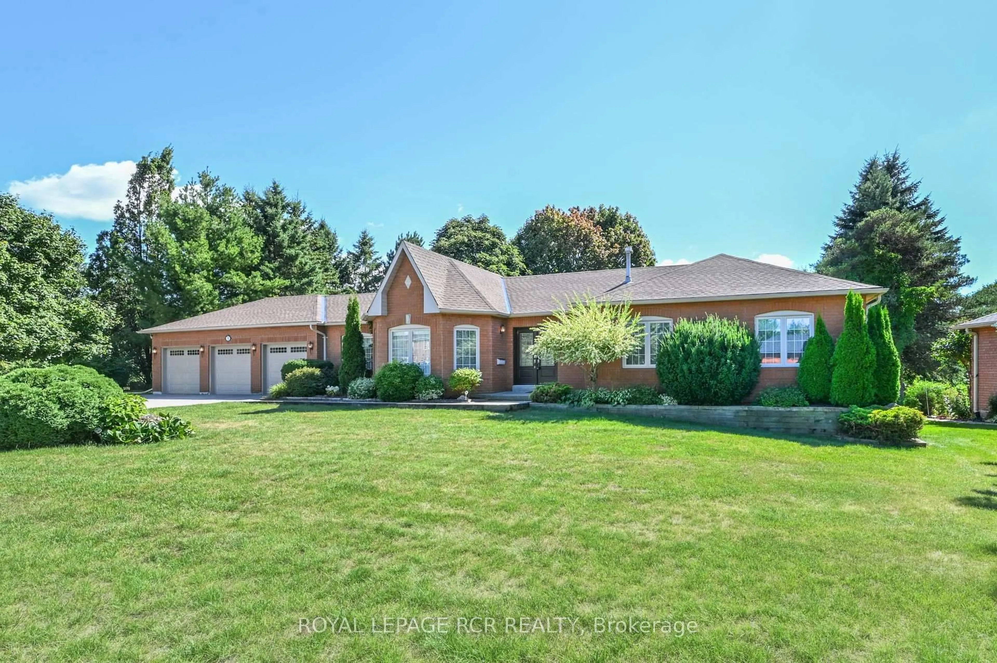 Home with brick exterior material, unknown for 1 Bayberry Rd, Mono Ontario L9W 6G5