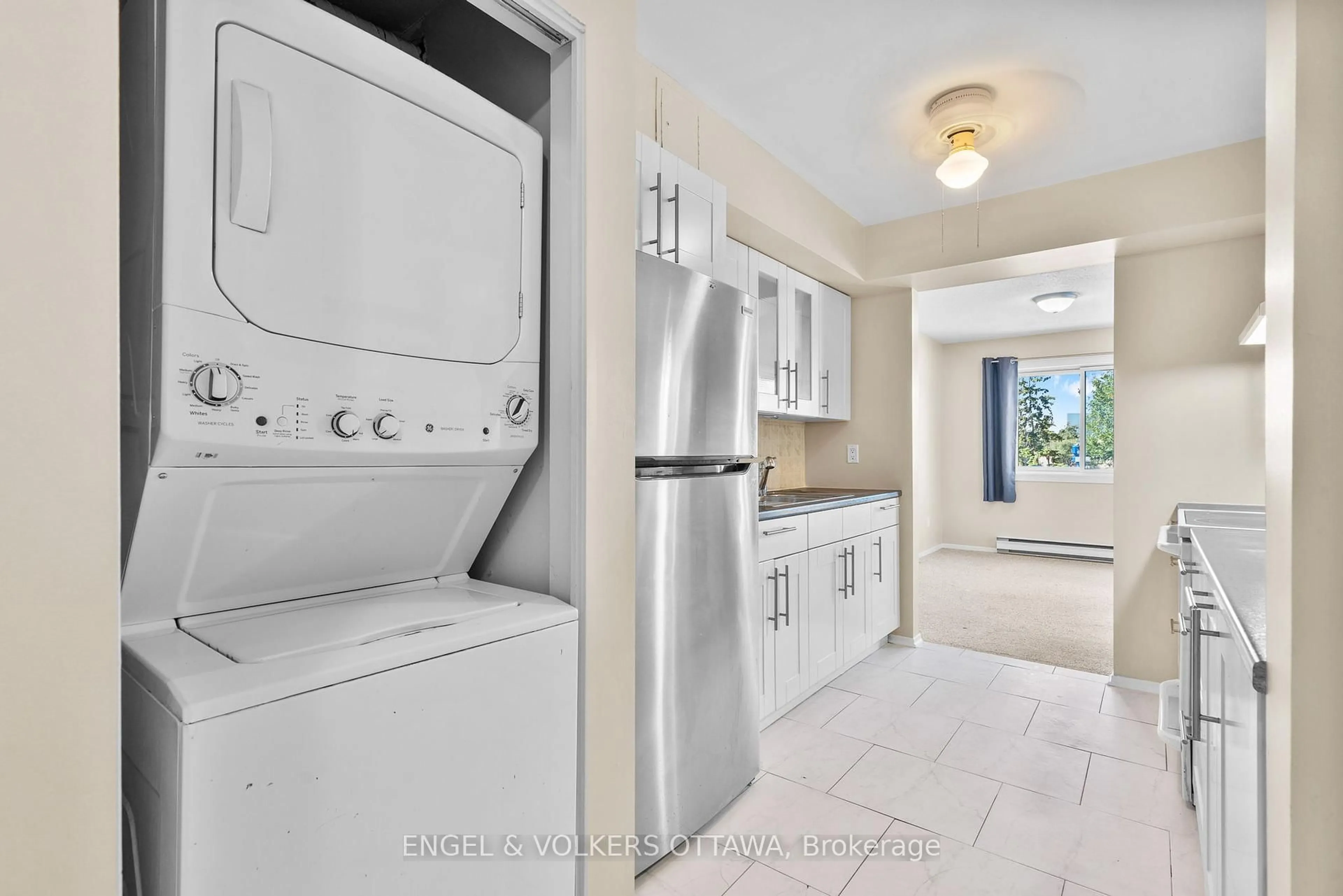Laundry room for 316 Lorry Greenberg Dr #202, Ottawa Ontario K1T 2P4
