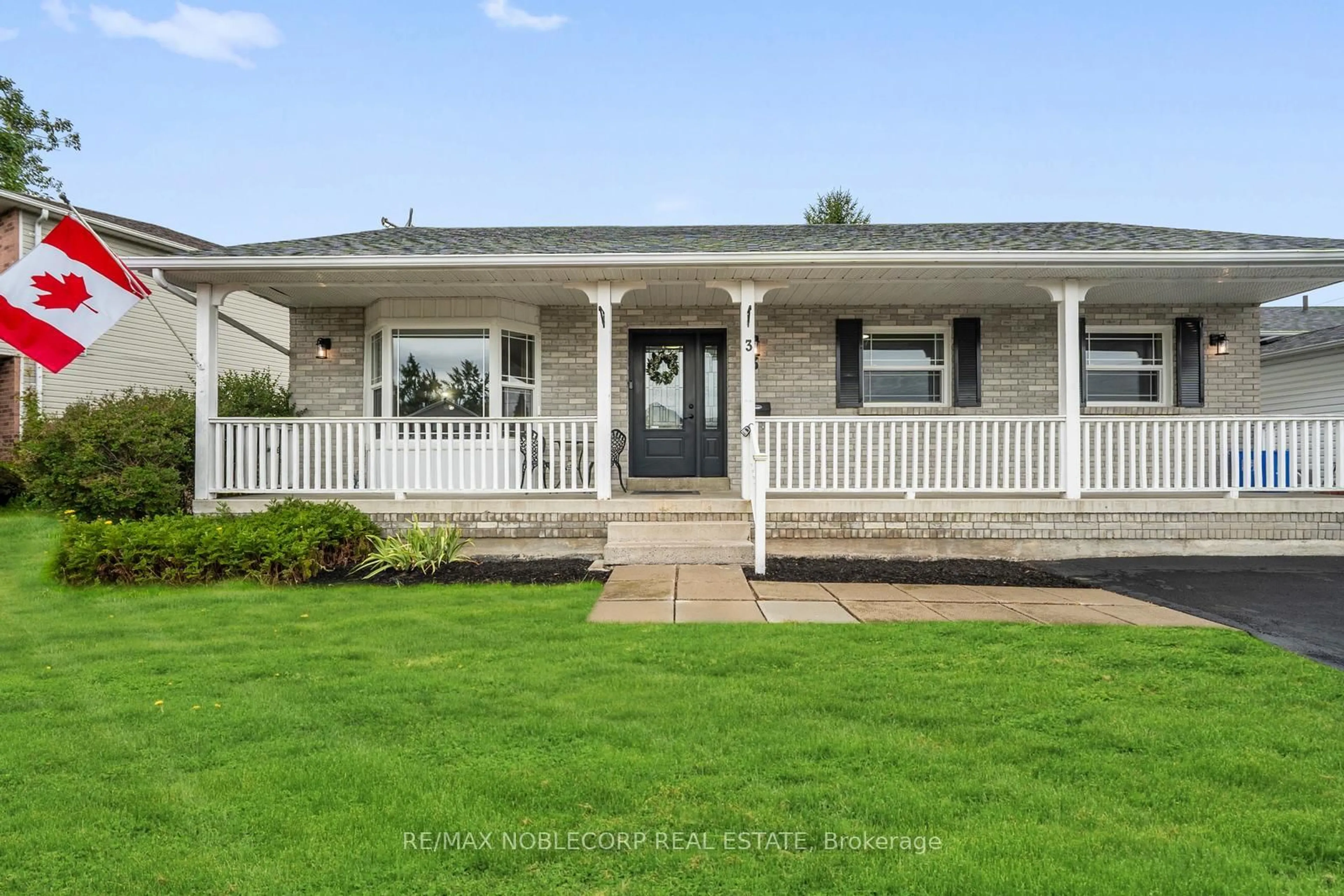 Home with vinyl exterior material, street for 3 Shawn Ave, Kawartha Lakes Ontario K0L 2W0