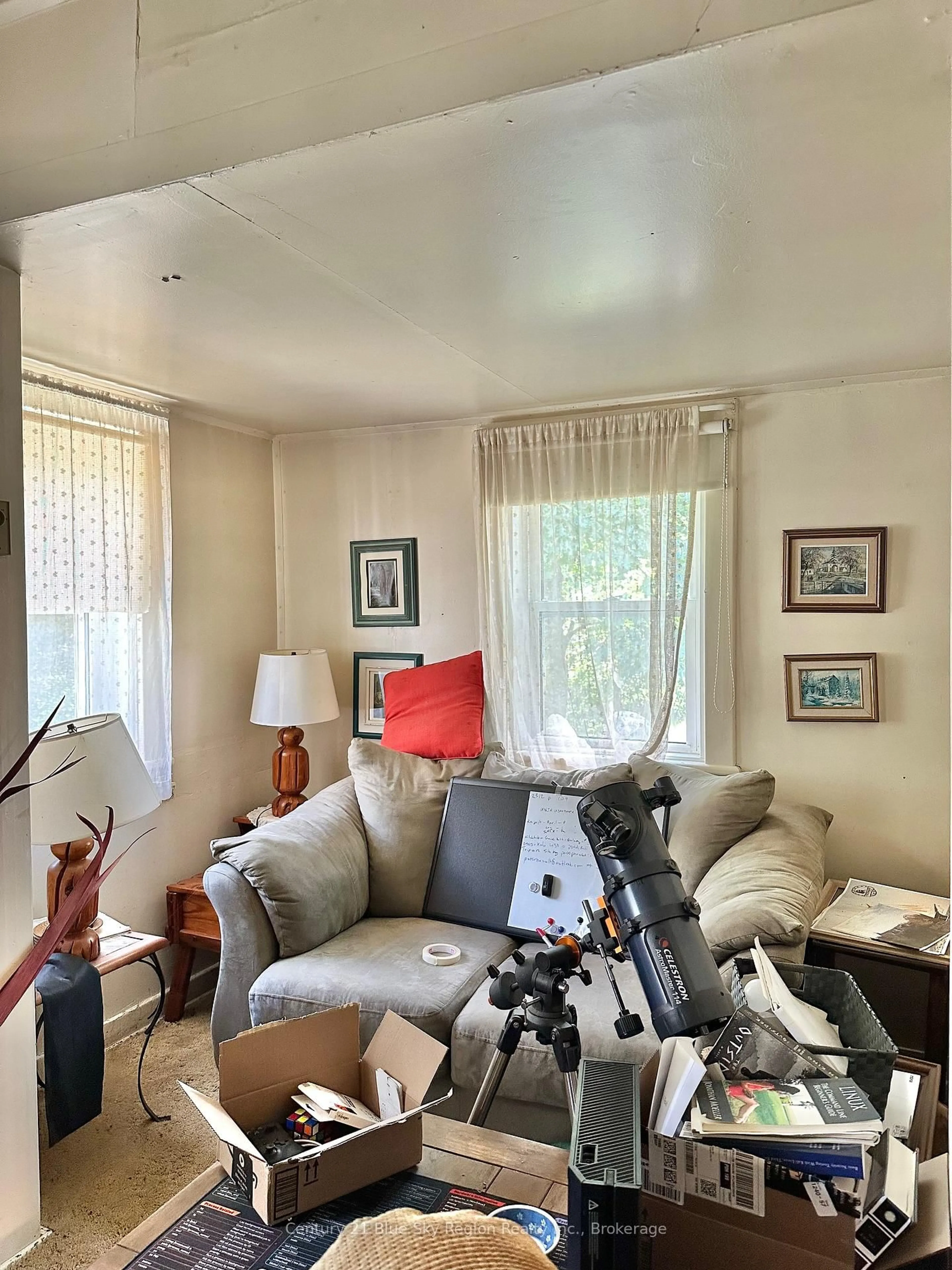A pic of a room for 195 Janveau Rd, Papineau-Cameron Ontario P0H 1V0