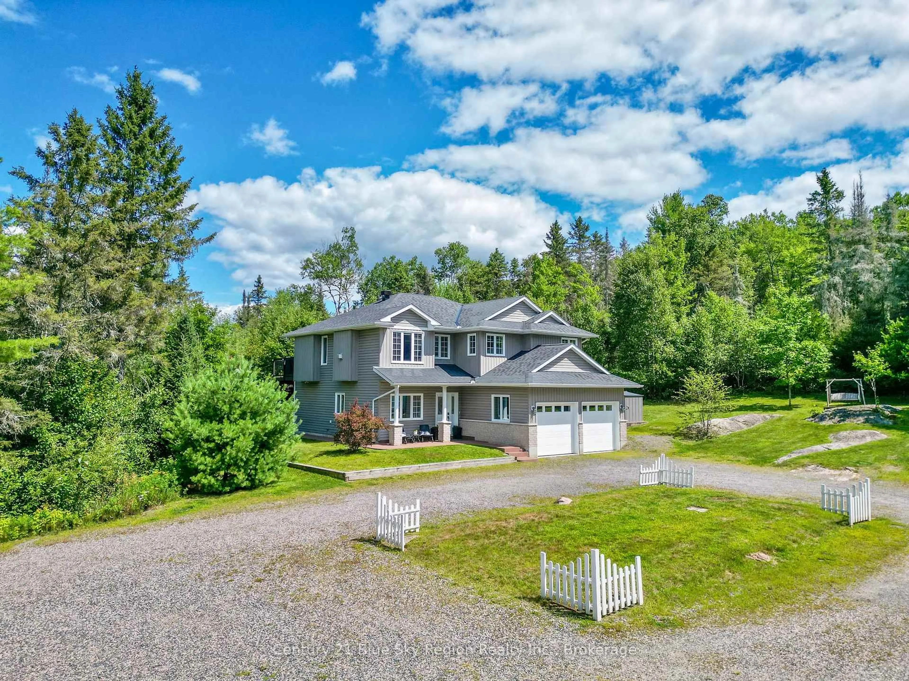 A pic from outside/outdoor area/front of a property/back of a property/a pic from drone, unknown for 1355 HIGHWAY 94, East Ferris Ontario P0H 1K0