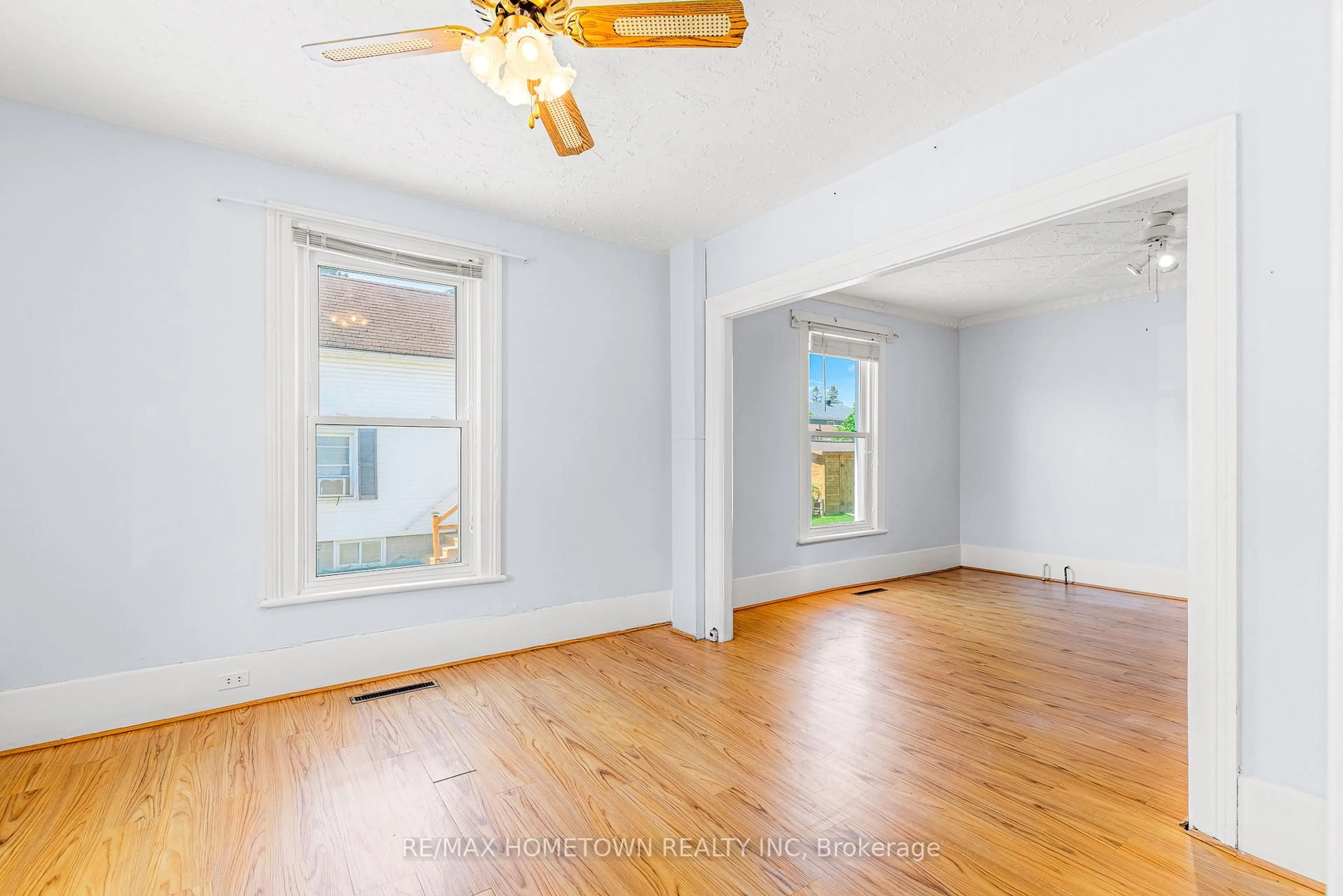 A pic of a room for 26 Front Ave, Brockville Ontario K6V 1V6