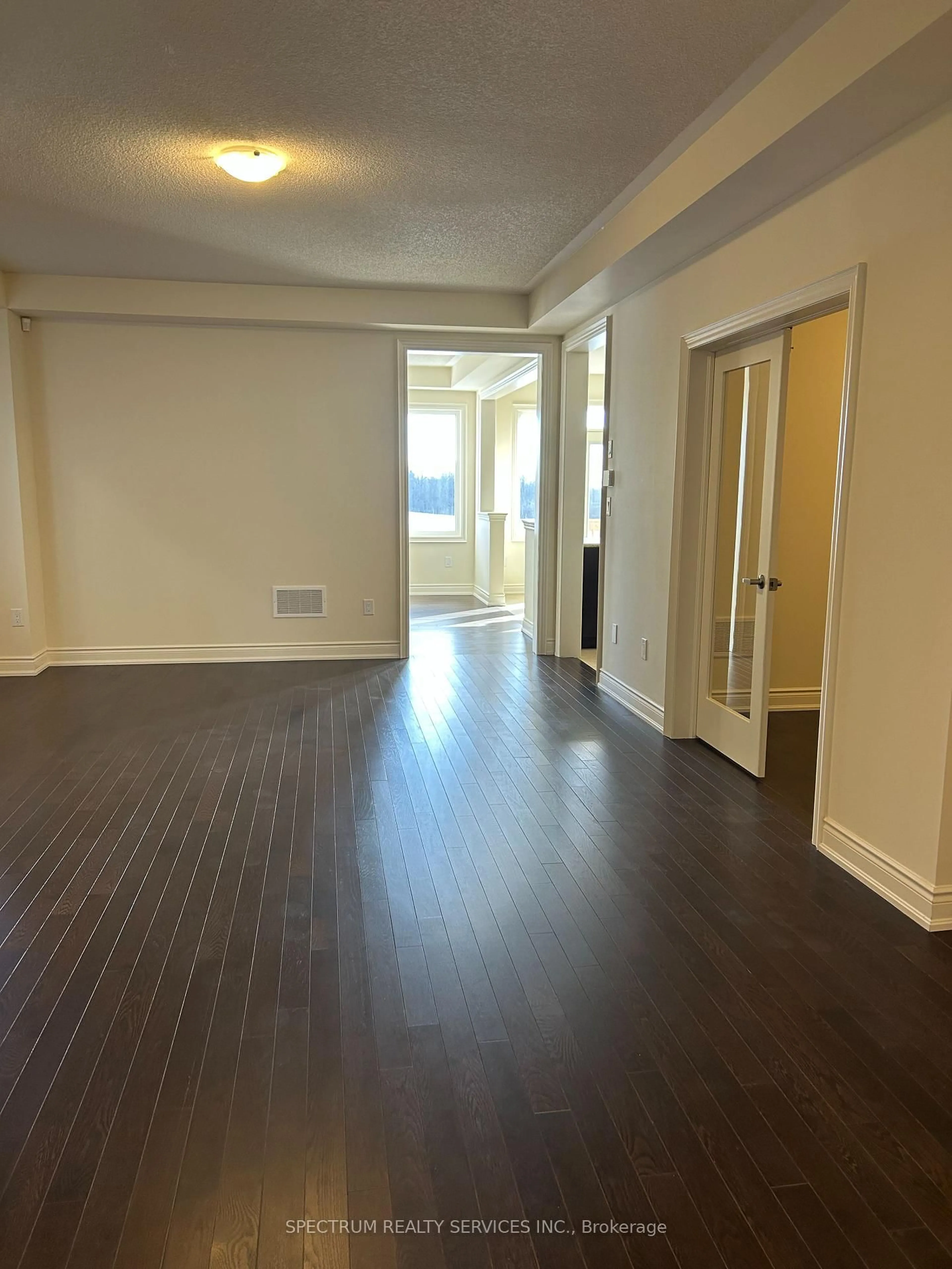A pic of a room for 148 Bloomfield Cres, Cambridge Ontario N1T 0G5