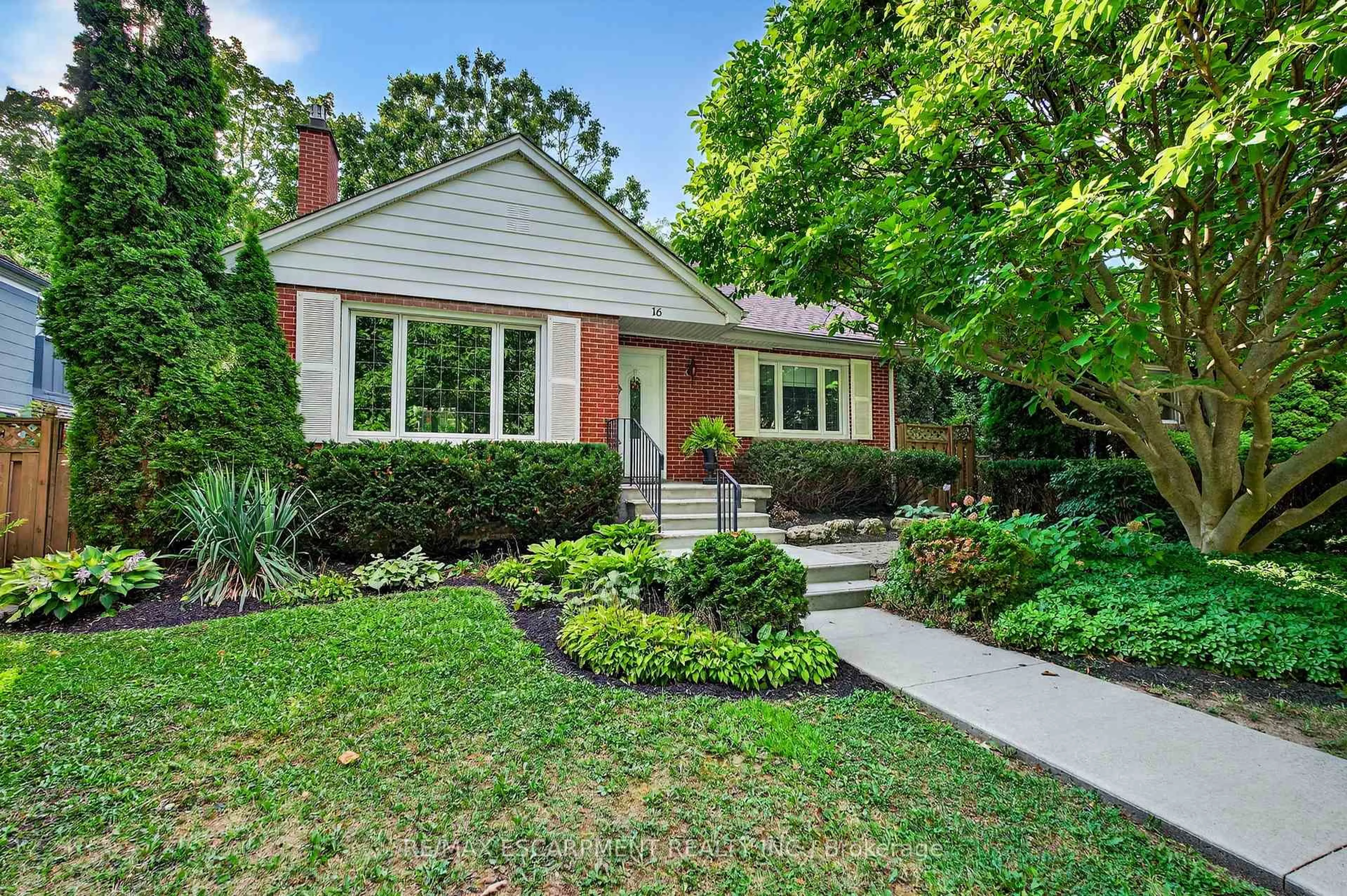 Home with brick exterior material, street for 16 Parkview Row, Hamilton Ontario L9H 2R9