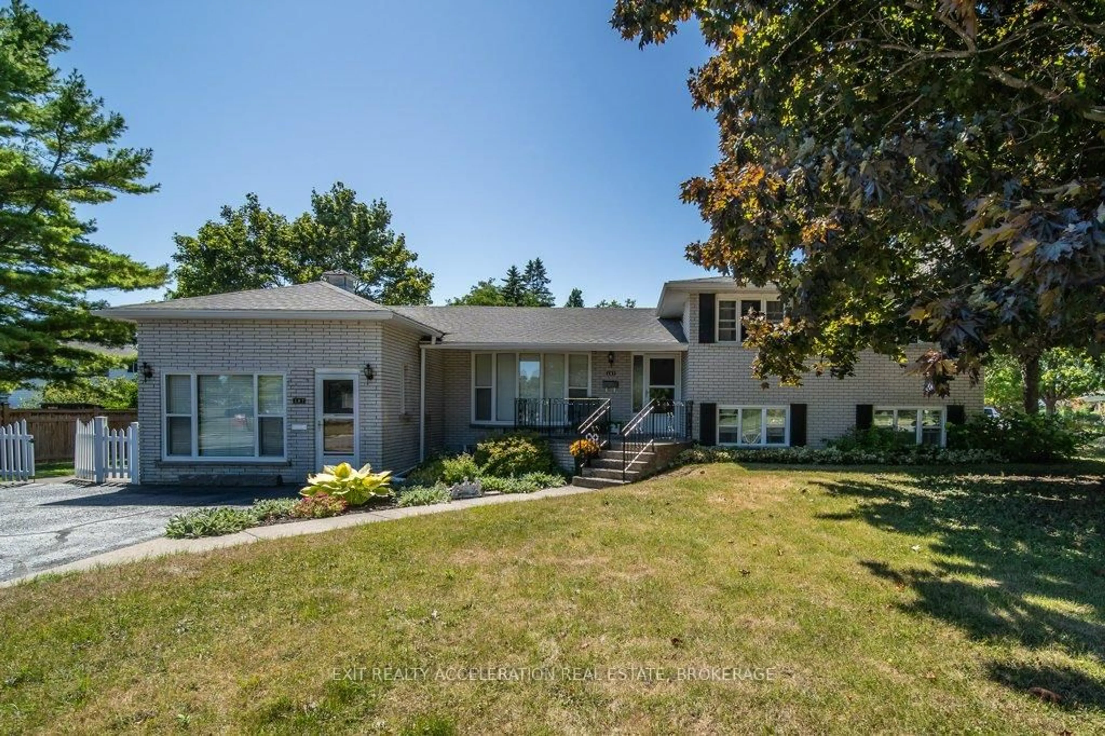 Unknown for 187 Welbourne Ave, Kingston Ontario K7M 4G4