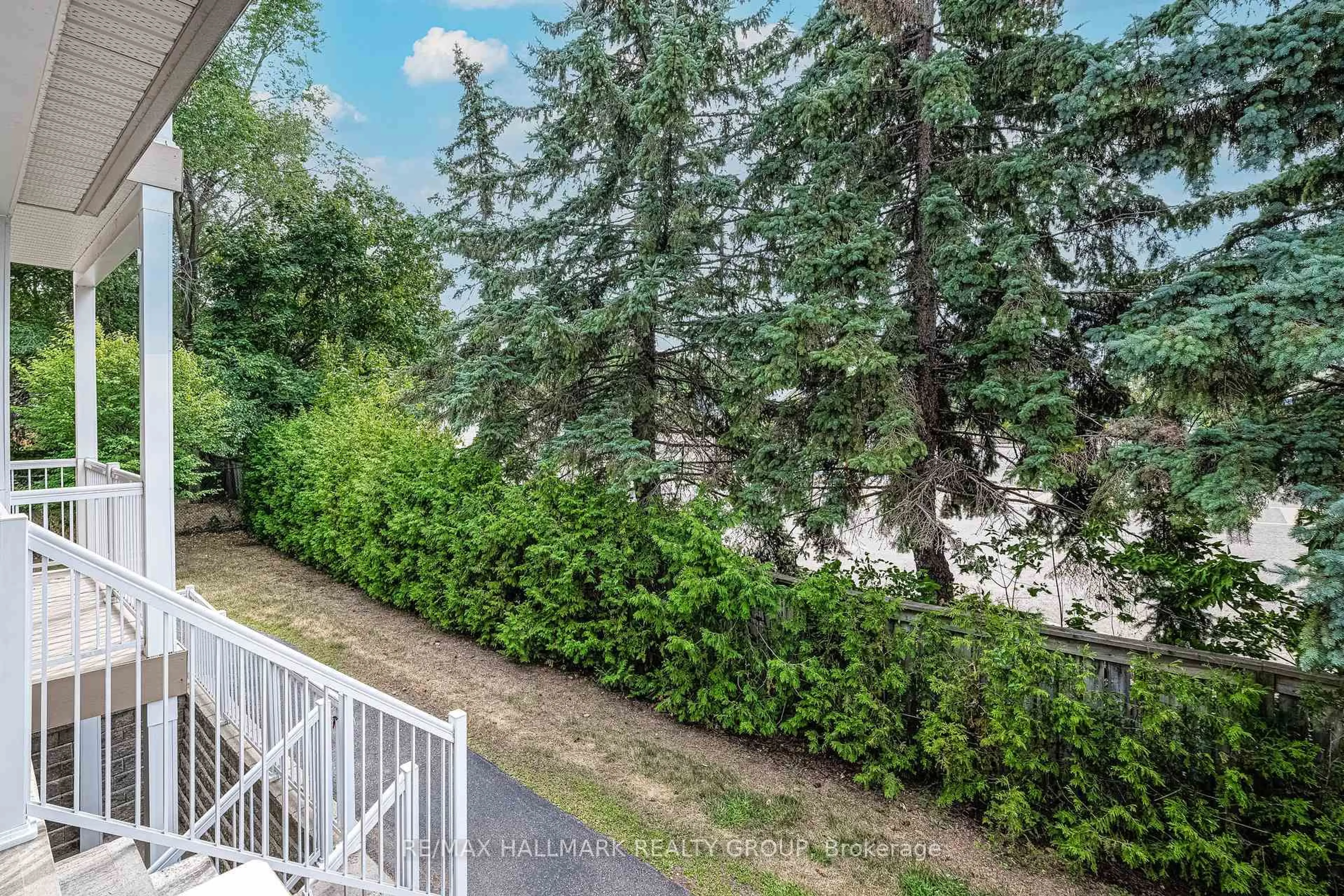 Unknown for 1238 Marenger St #14, Ottawa Ontario K1C 1S2