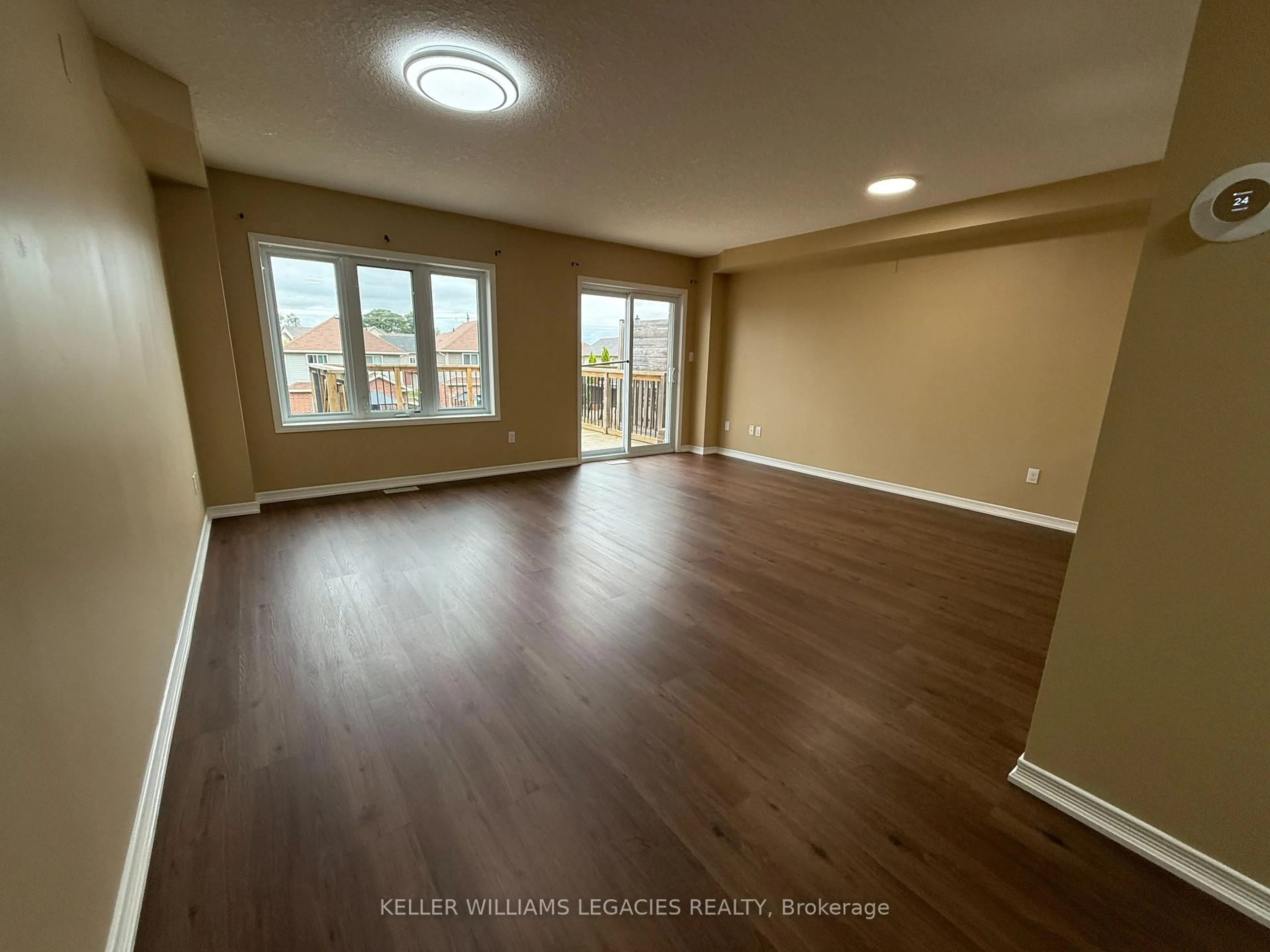 A pic of a room for 933 Zeller Cres, Kitchener Ontario N2A 0C7