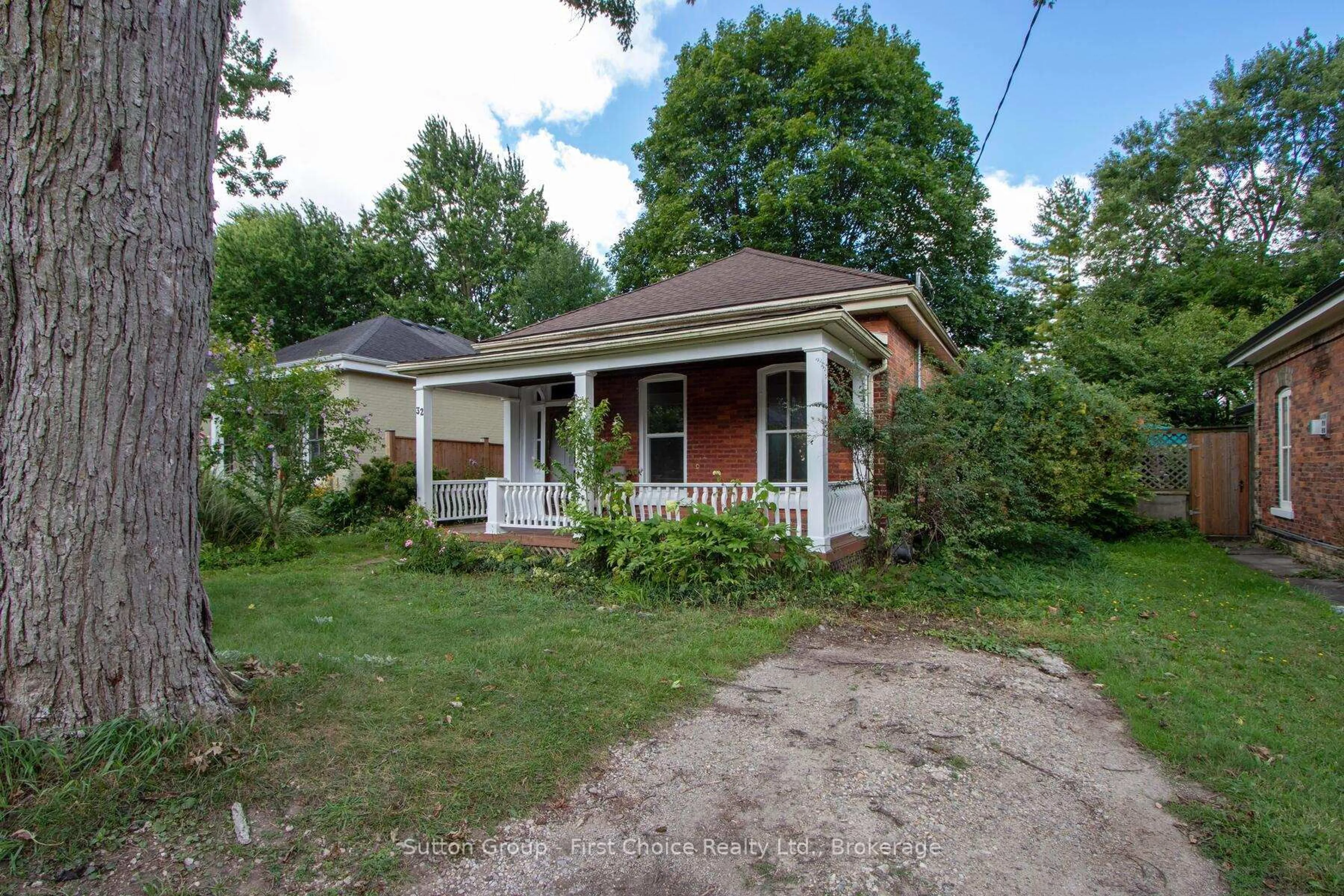 Unknown for 32 Bay St, Stratford Ontario N5A 4K6