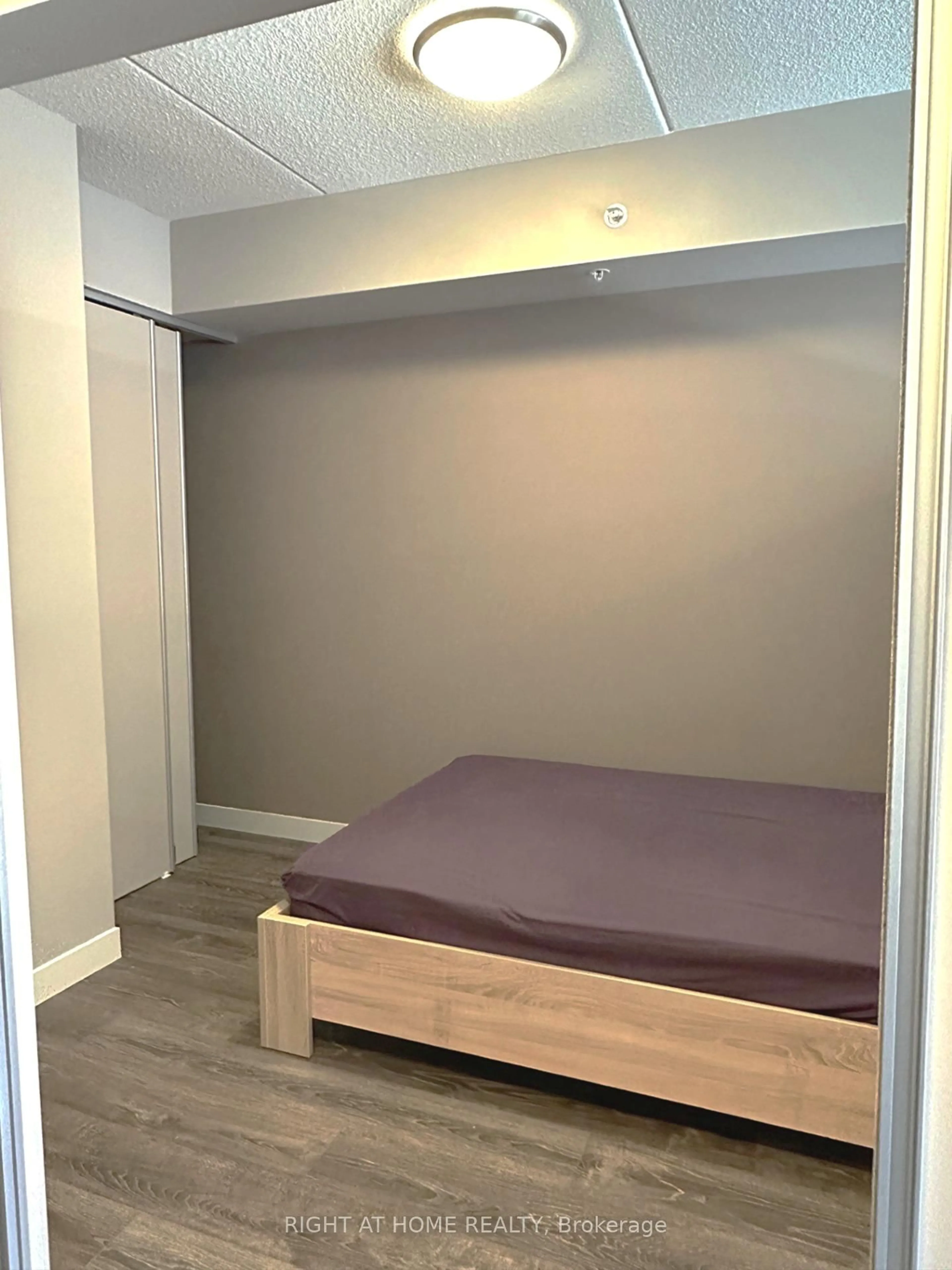 A pic of a room for 308 Lester St #418, Waterloo Ontario N2L 0H9