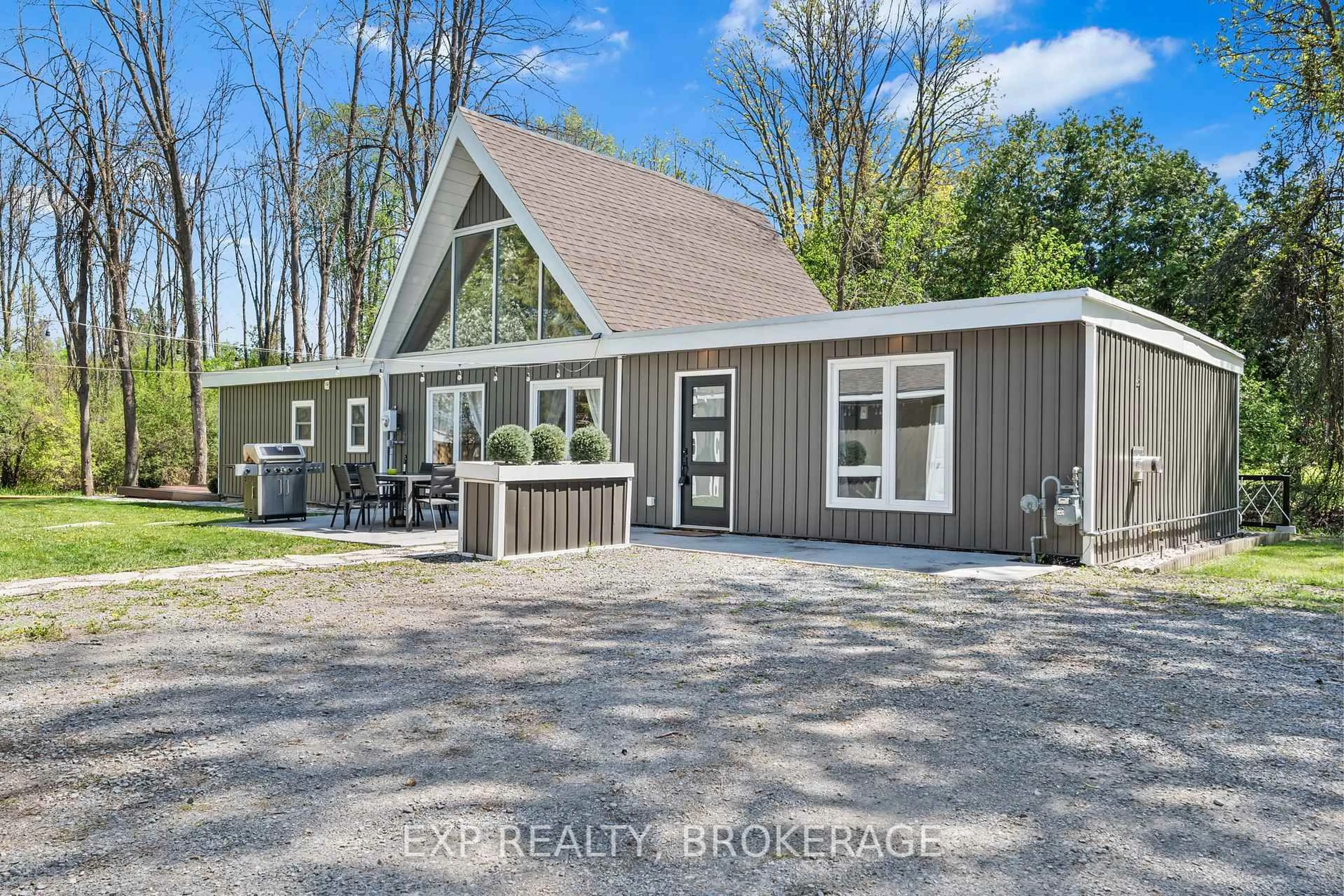 Unknown for 8546 COUNTY 2 Rd, Greater Napanee Ontario K7R 3L1