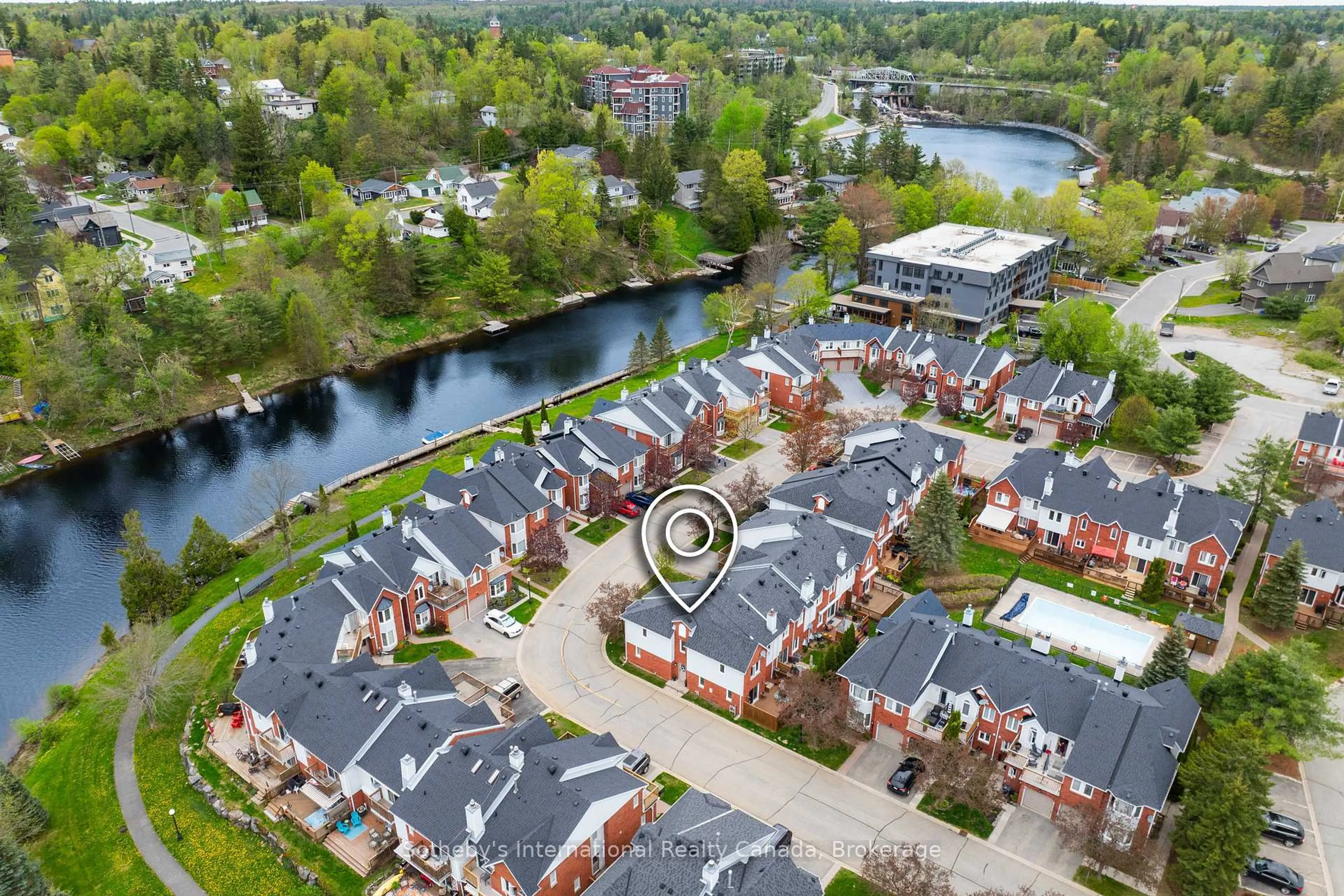 A pic from outside/outdoor area/front of a property/back of a property/a pic from drone, water/lake/river/ocean view for 50 Shoreline Dr #66, Bracebridge Ontario P1L 1Z4