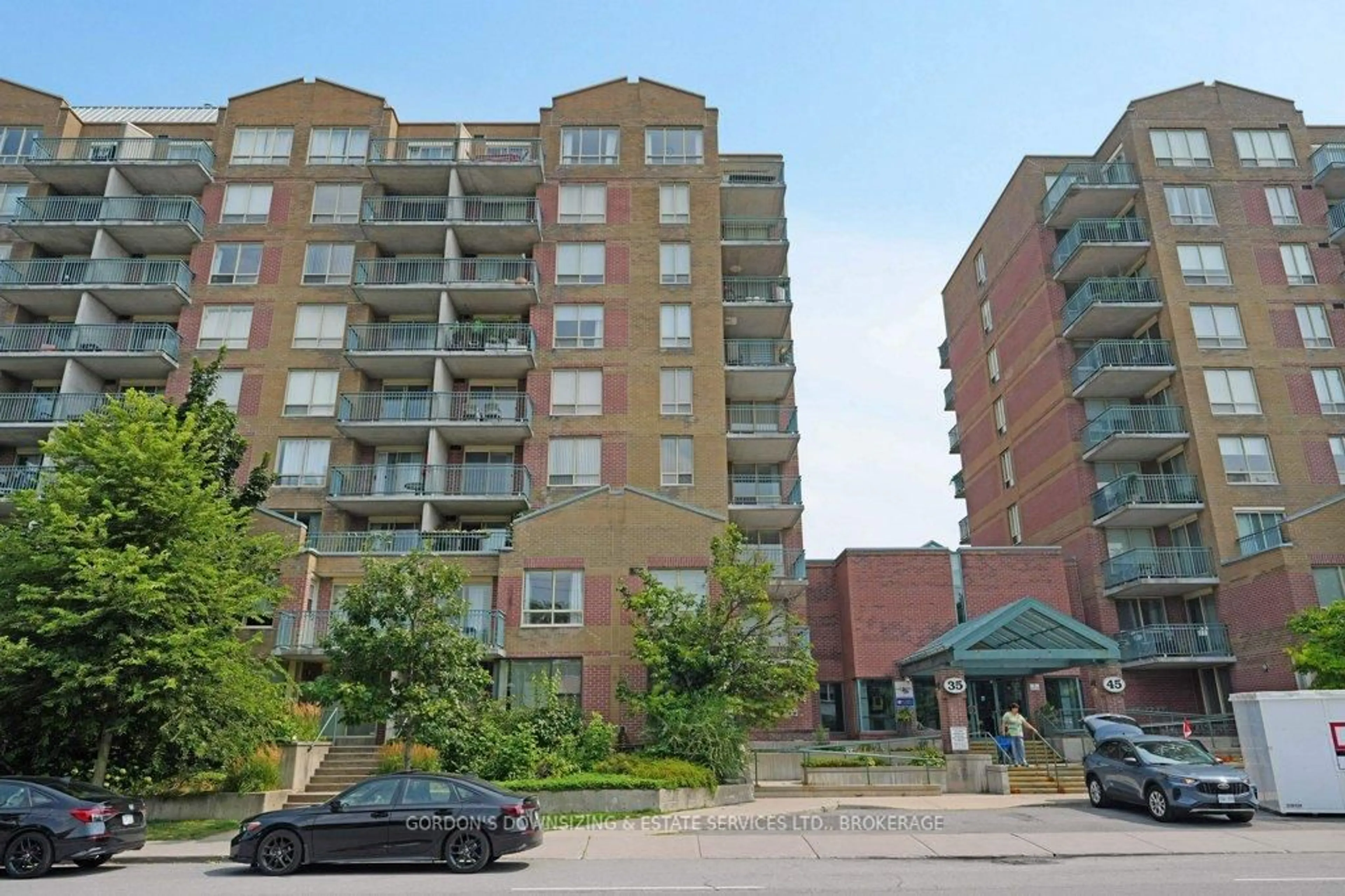 Patio, unknown for 35 Holland Ave #411, Ottawa Ontario K1Y 4S2